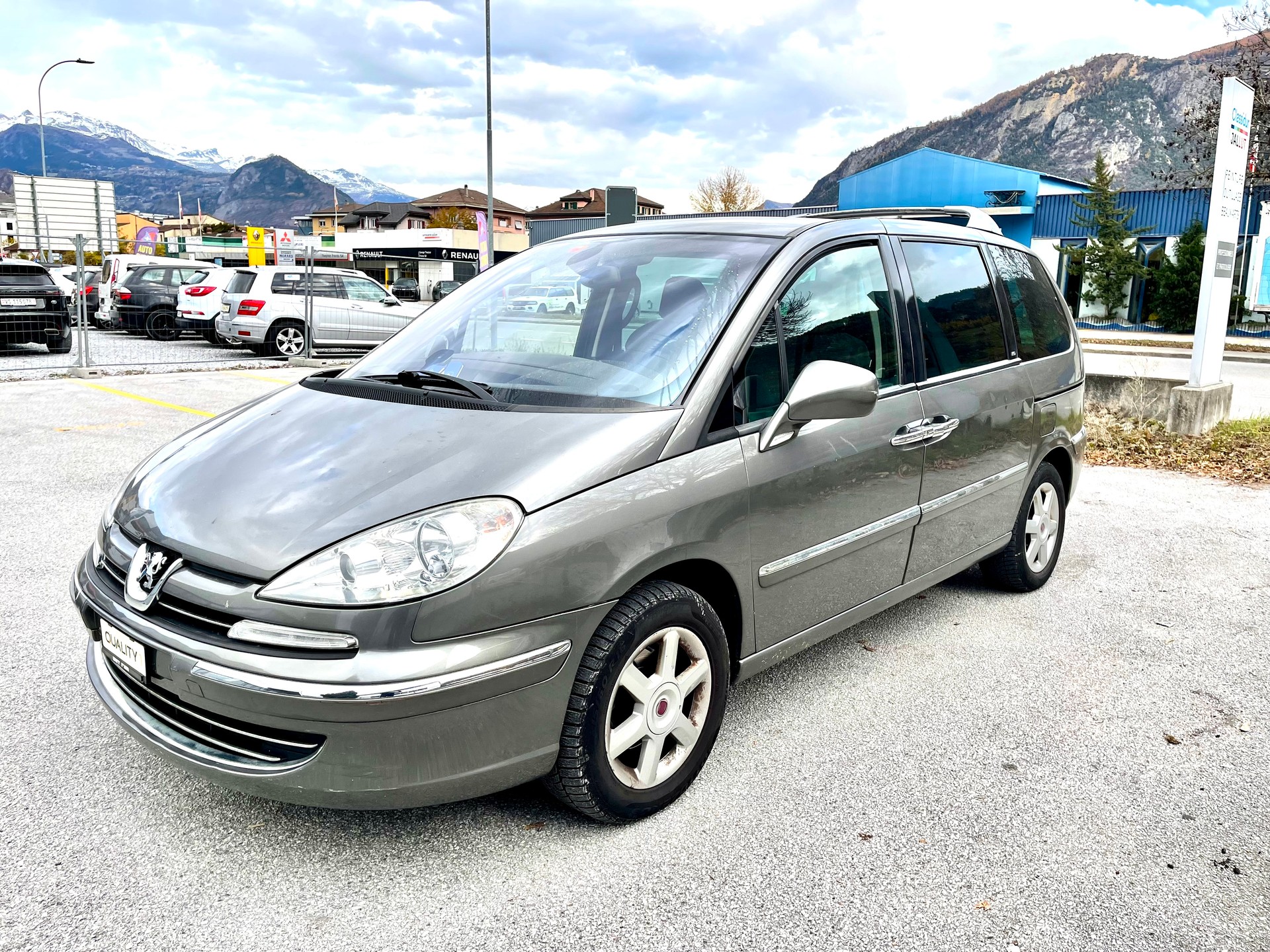 PEUGEOT 807 2.0 16V HDi (ST) Family+-image-2