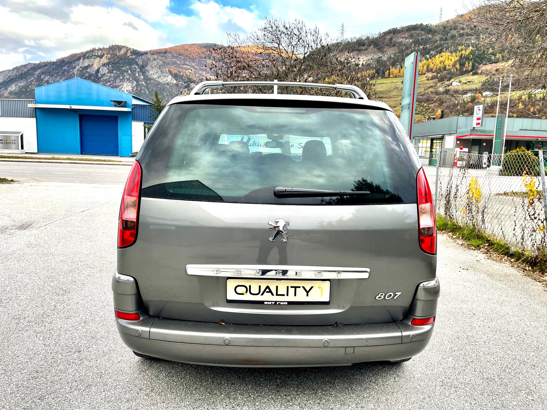 PEUGEOT 807 2.0 16V HDi (ST) Family+-image-7