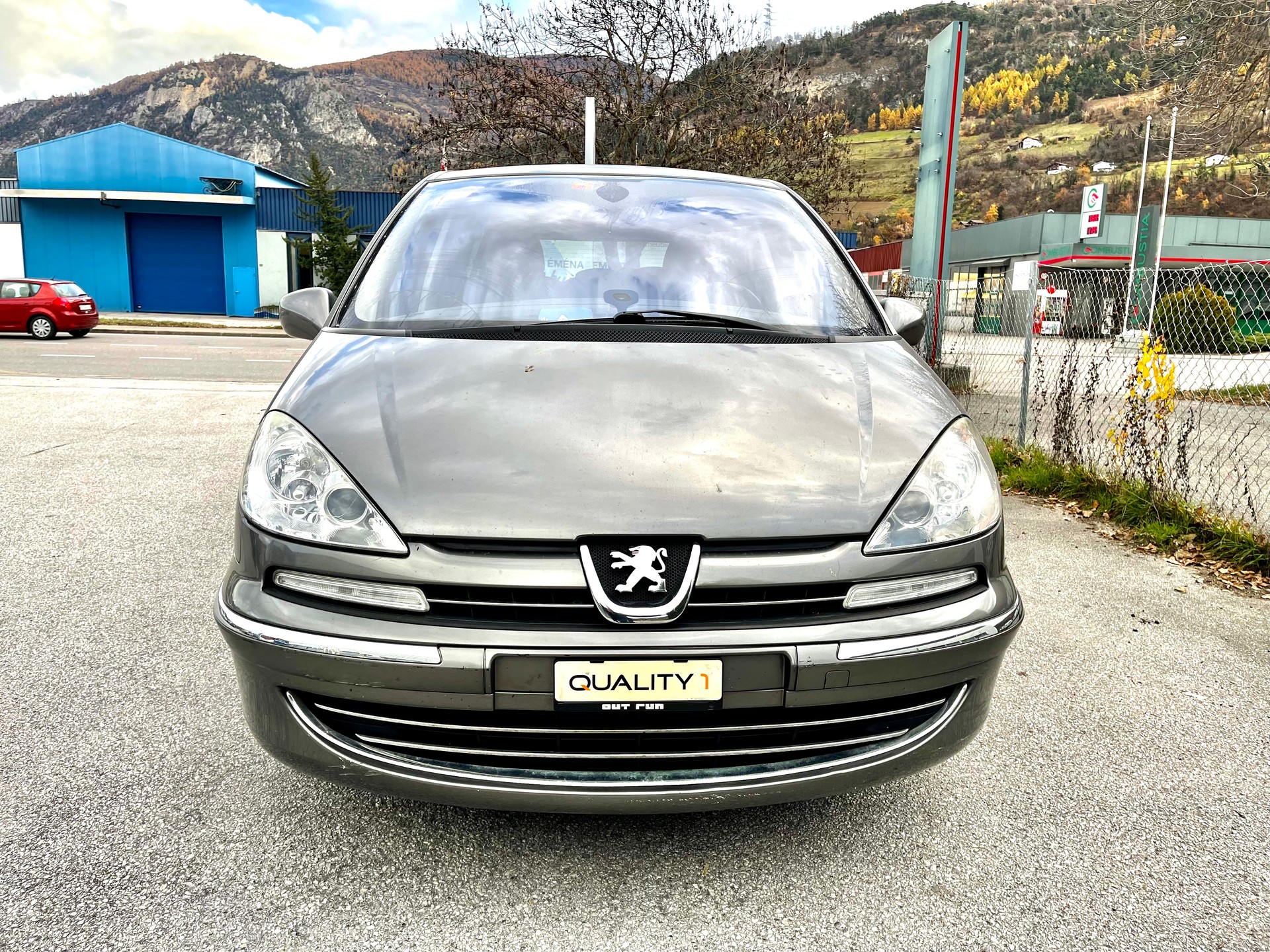 PEUGEOT 807 2.0 16V HDi (ST) Family+-image-24