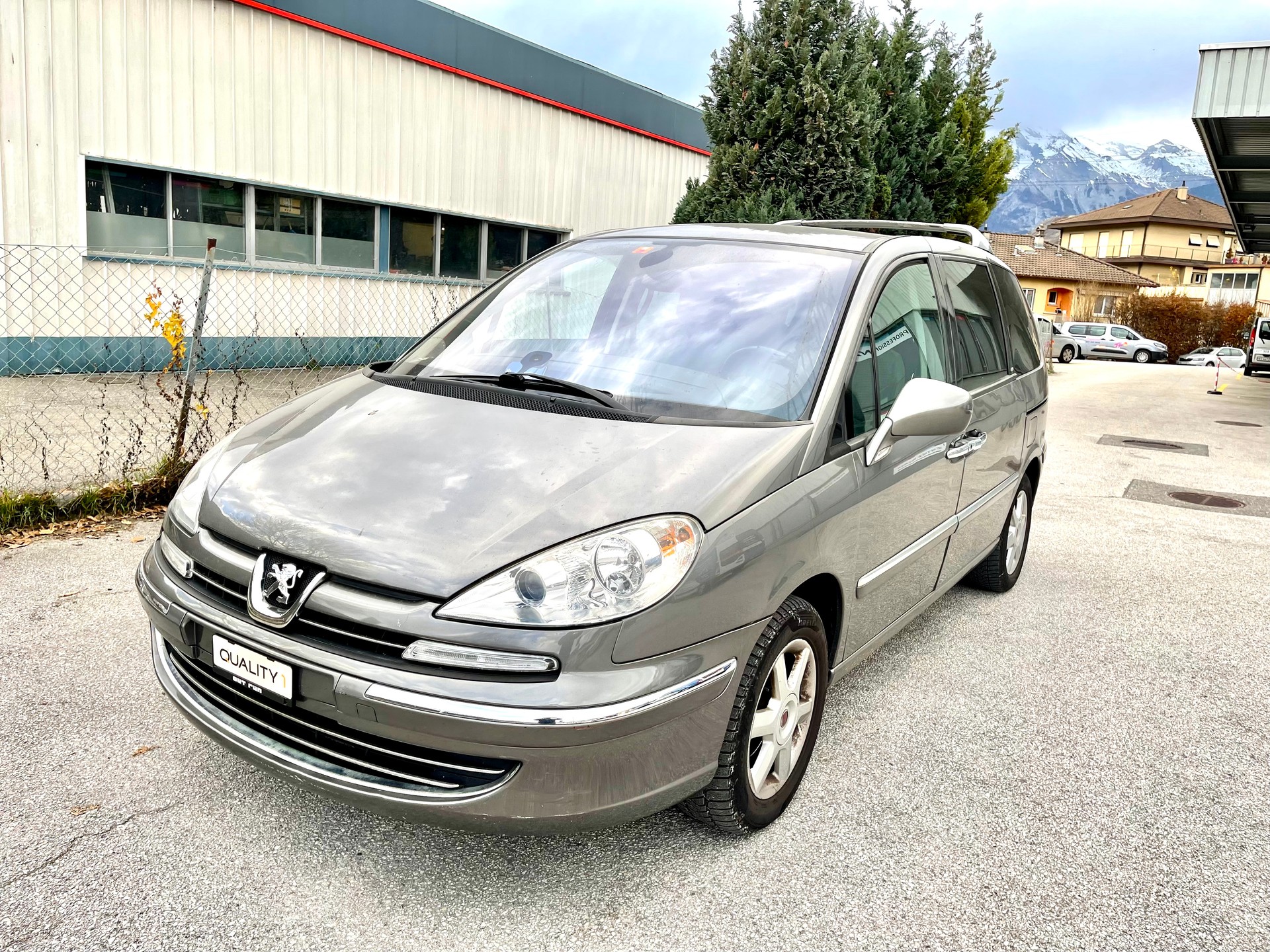 PEUGEOT 807 2.0 16V HDi (ST) Family+-image-11