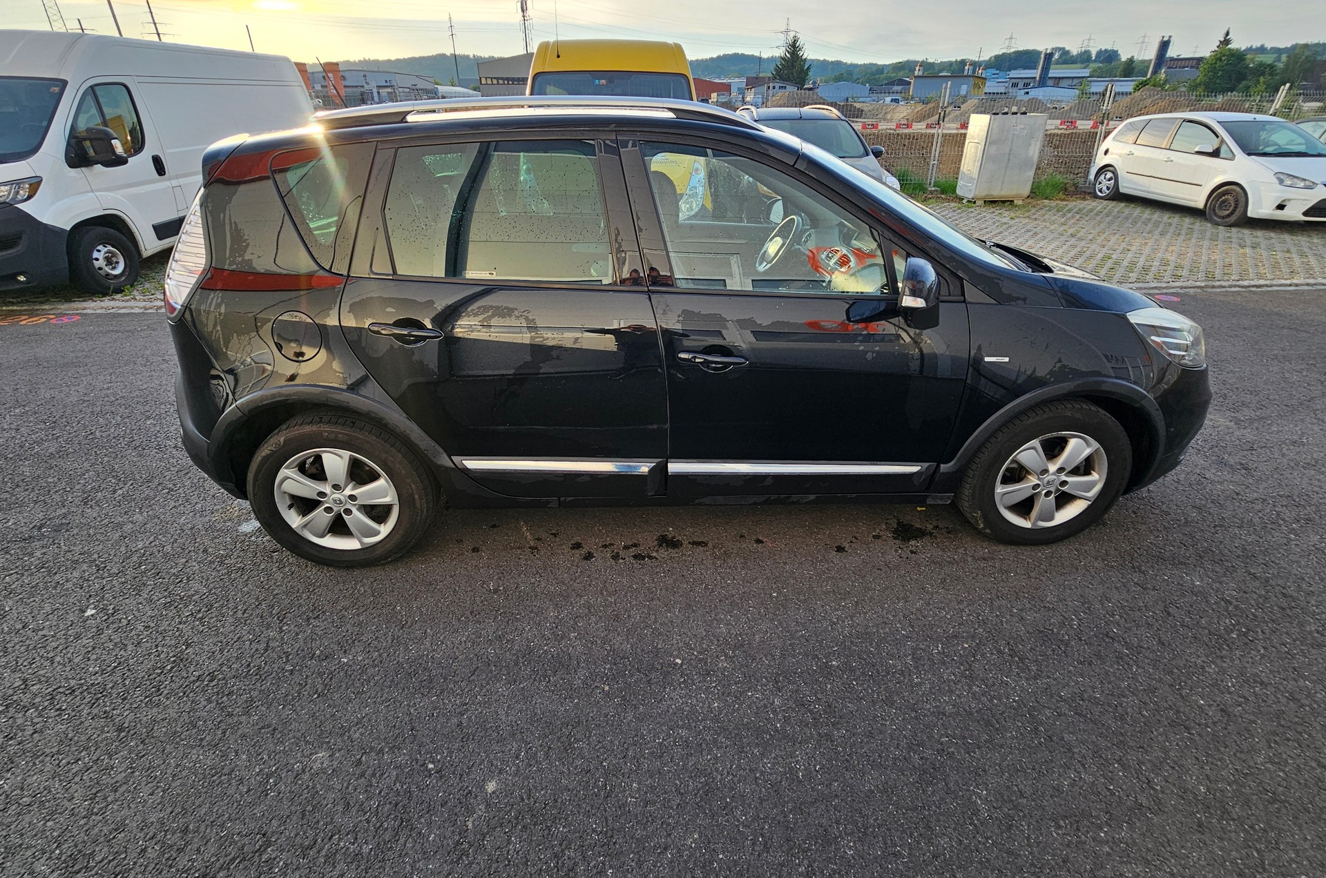 RENAULT Scénic Xmod 1.6 dCi Bose Edition-image-5