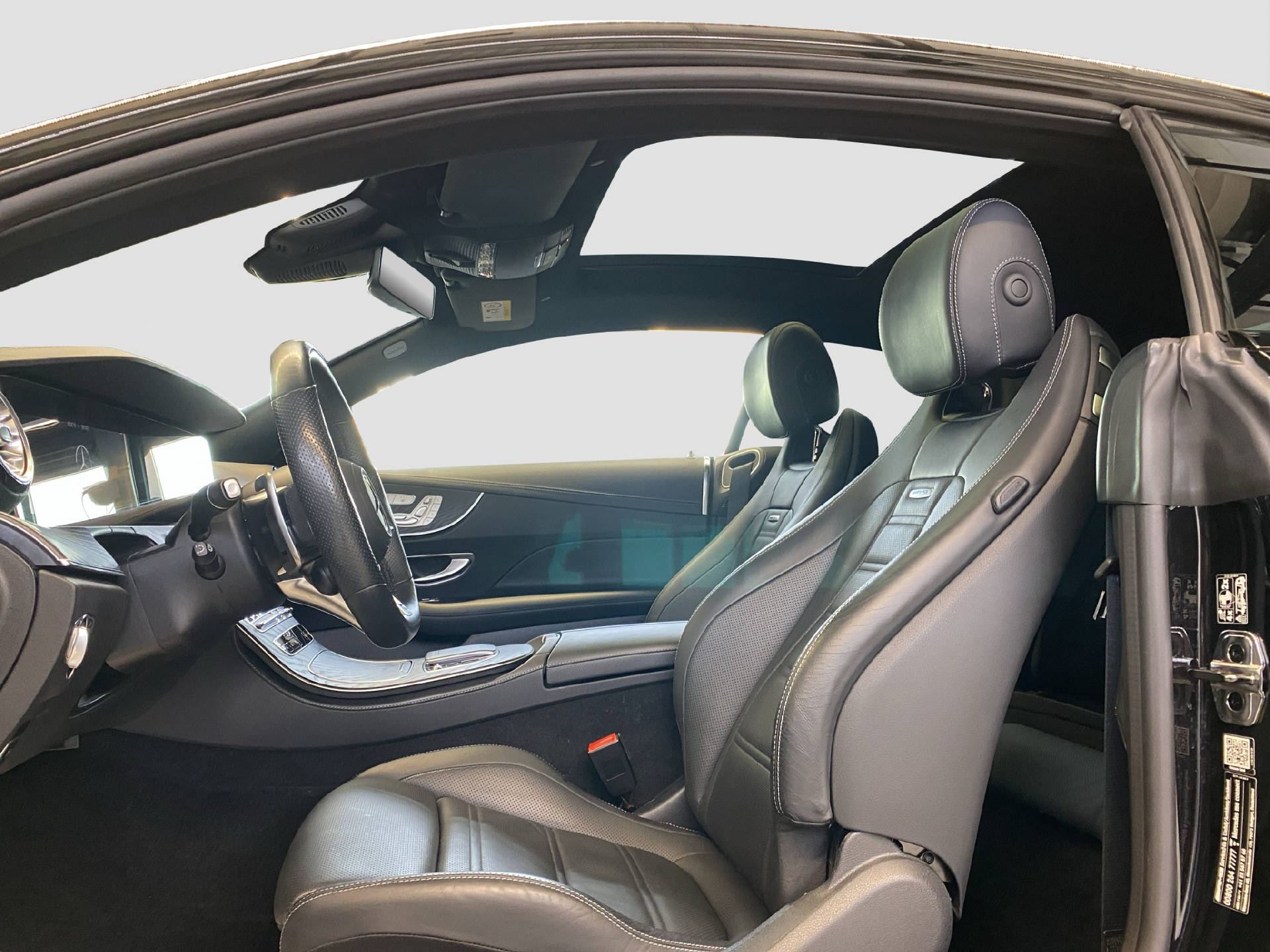 MERCEDES-BENZ E 53 AMG Coupé 4MATIC+-image-6