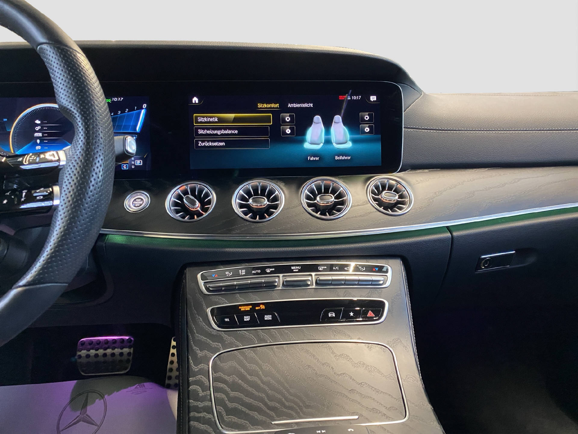 MERCEDES-BENZ E 53 AMG Coupé 4MATIC+-image-9