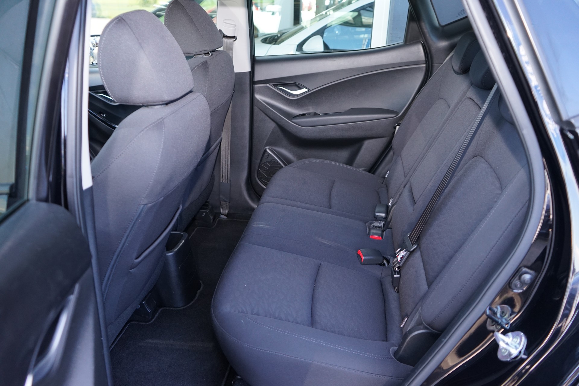 HYUNDAI iX20 1.6 Amplia Automatic-image-12