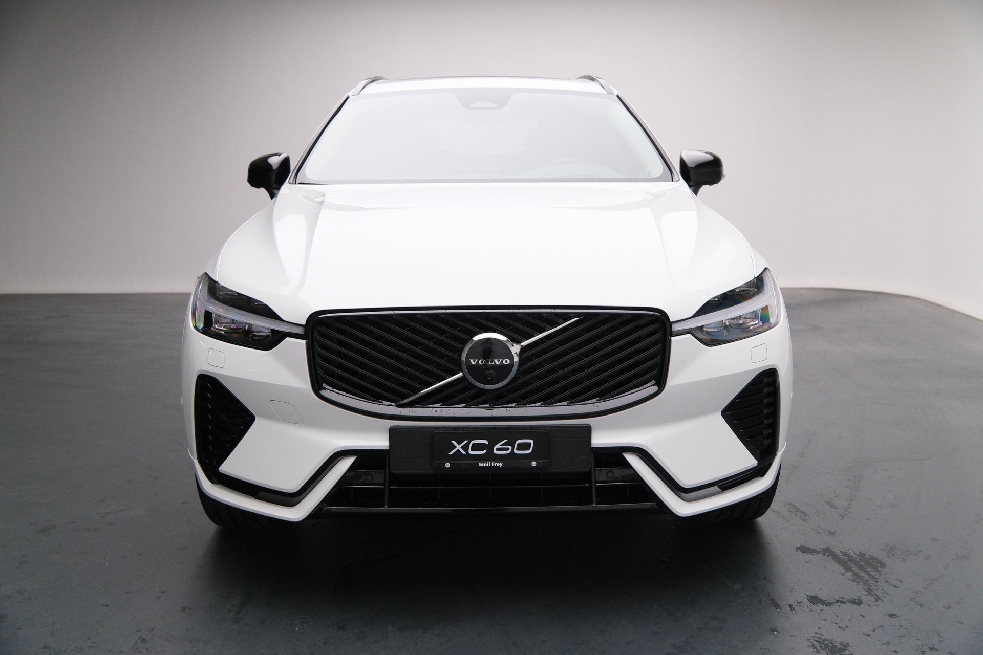 VOLVO XC60 2.0 T6 TE Ultra Dark eAWD-image-29
