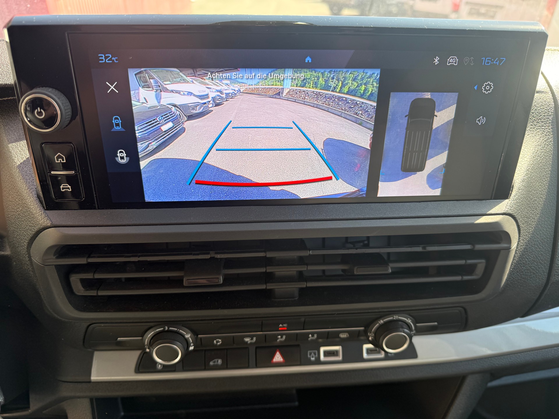 PEUGEOT Expert 2.0 BlueHDi 145 S&S Long EAT8-image-4