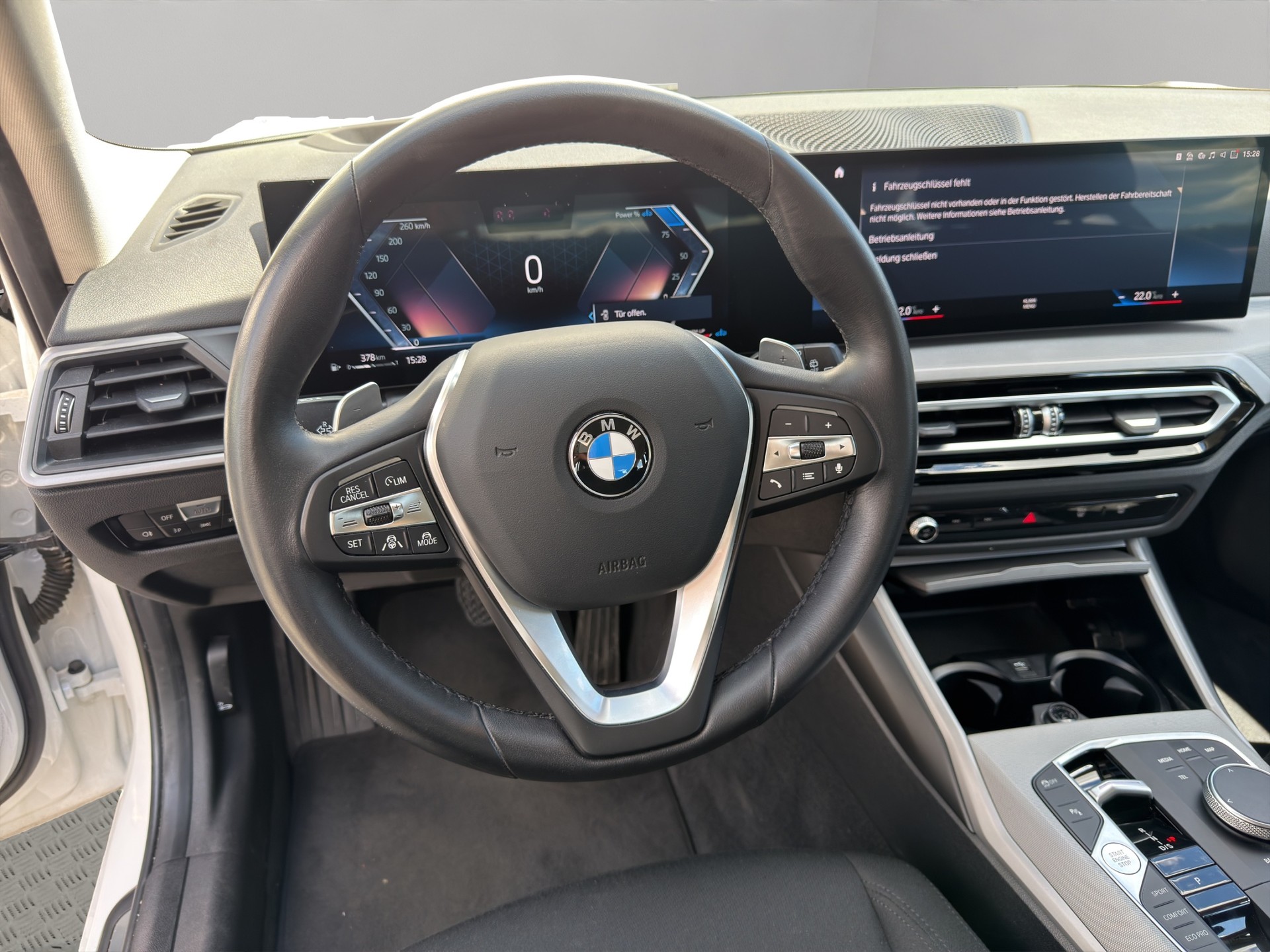 BMW 320d xDrive 48V Touring Steptronic-image-10