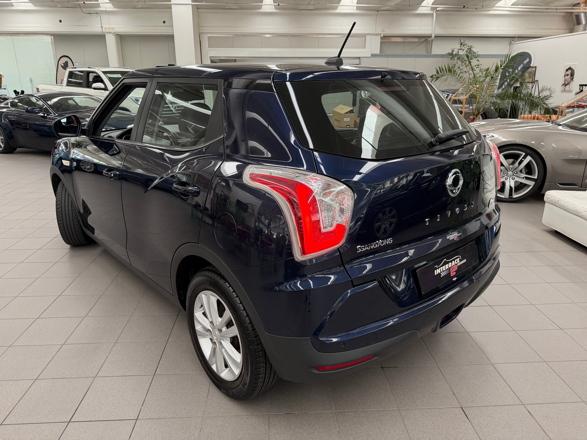 KGM-SsangYong Tivoli 1.6 eXDi Quartz 4WD-image-2