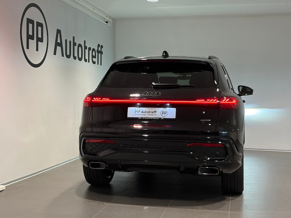 AUDI Q5 e-hybrid quattro 270 kW S-tronic-image-12