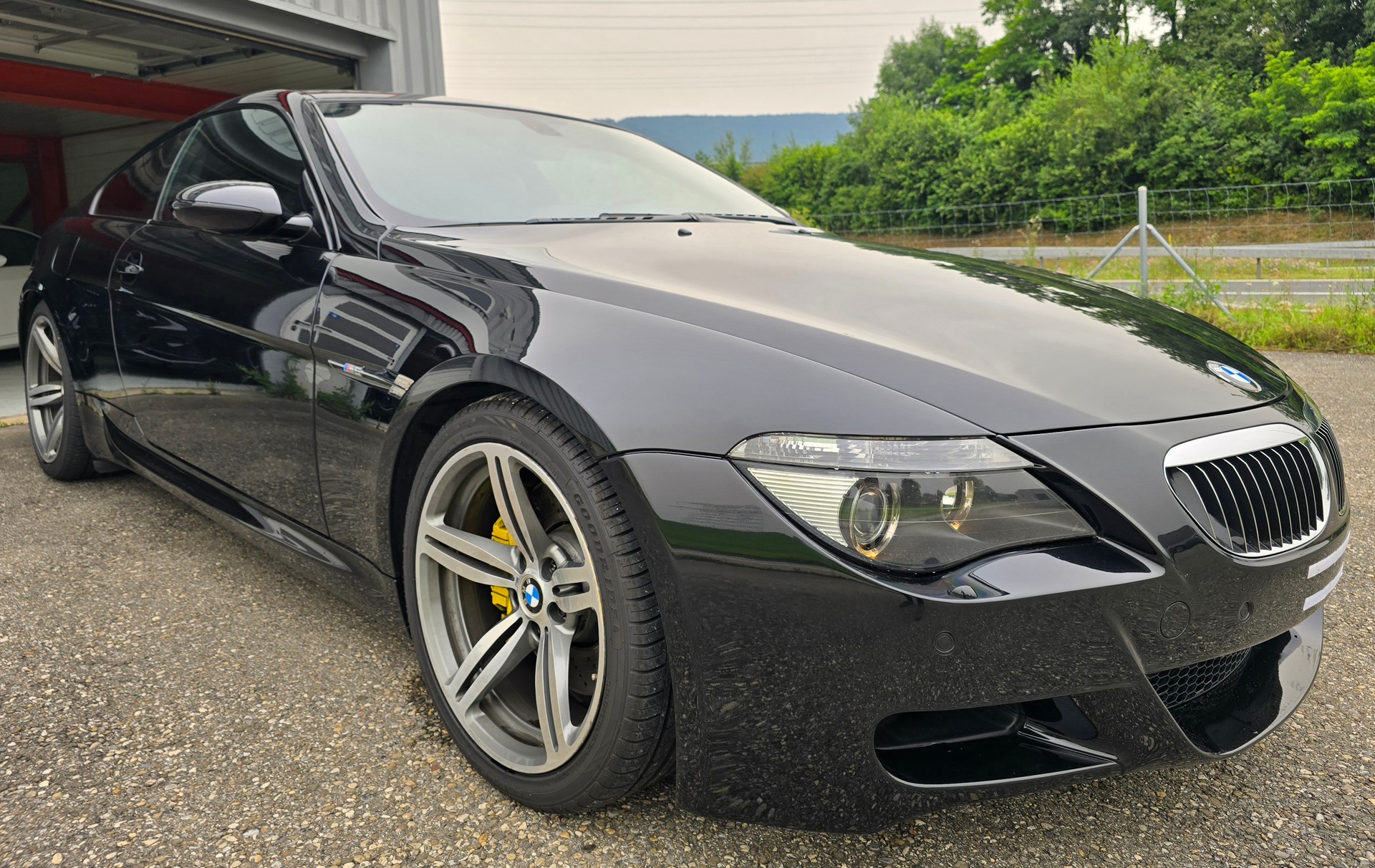 BMW M6-image-3