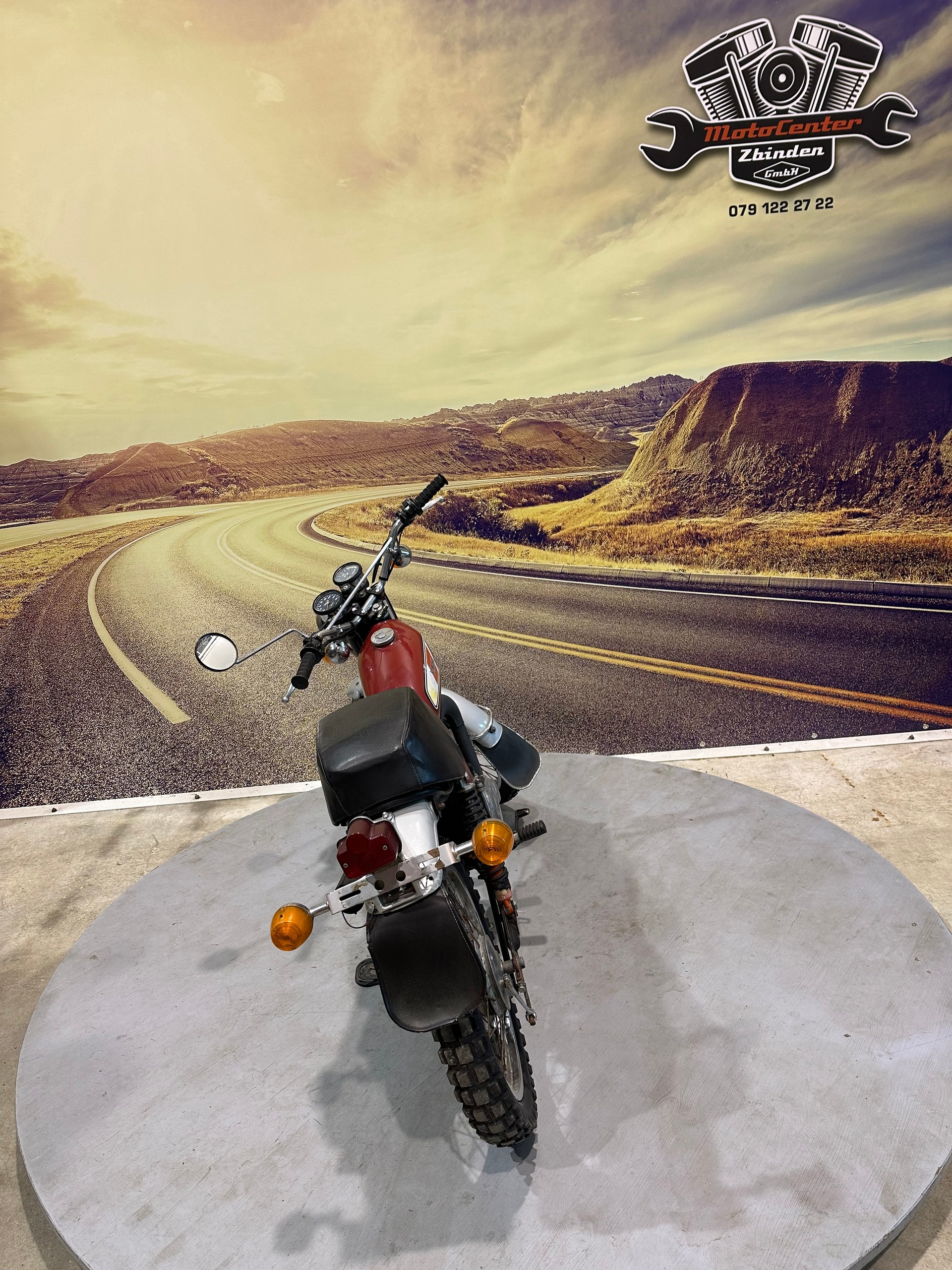 YAMAHA DT 125-image-7