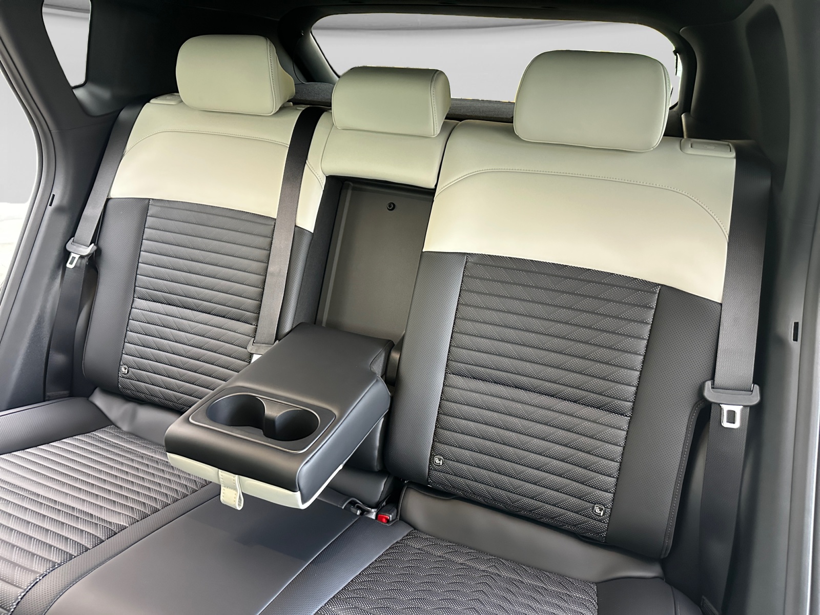 KIA EV4 81,4 kWh GT-Line-image-15
