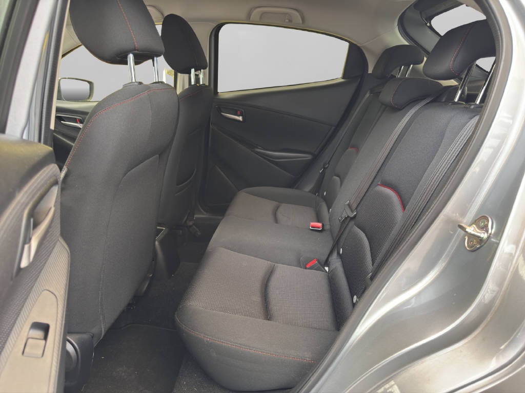 MAZDA 2 1.5 90 Homura-image-7