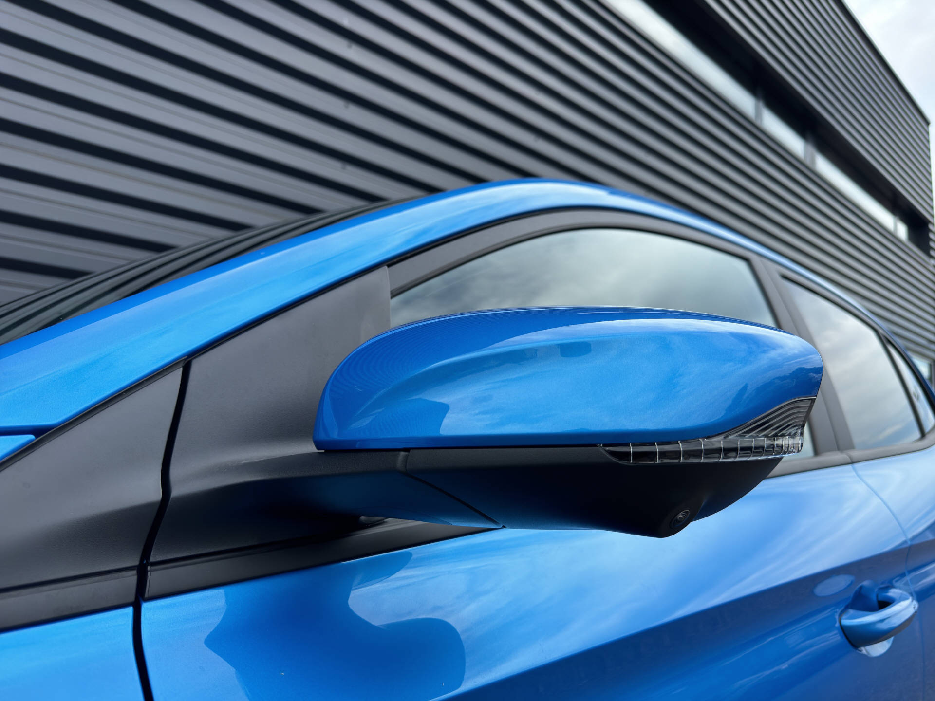 MG 3 1.5 Hybrid+ Luxury-image-6