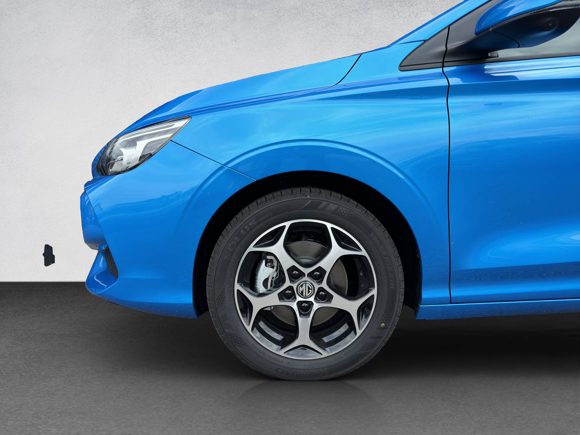 MG 3 1.5 Hybrid+ Luxury-image-3