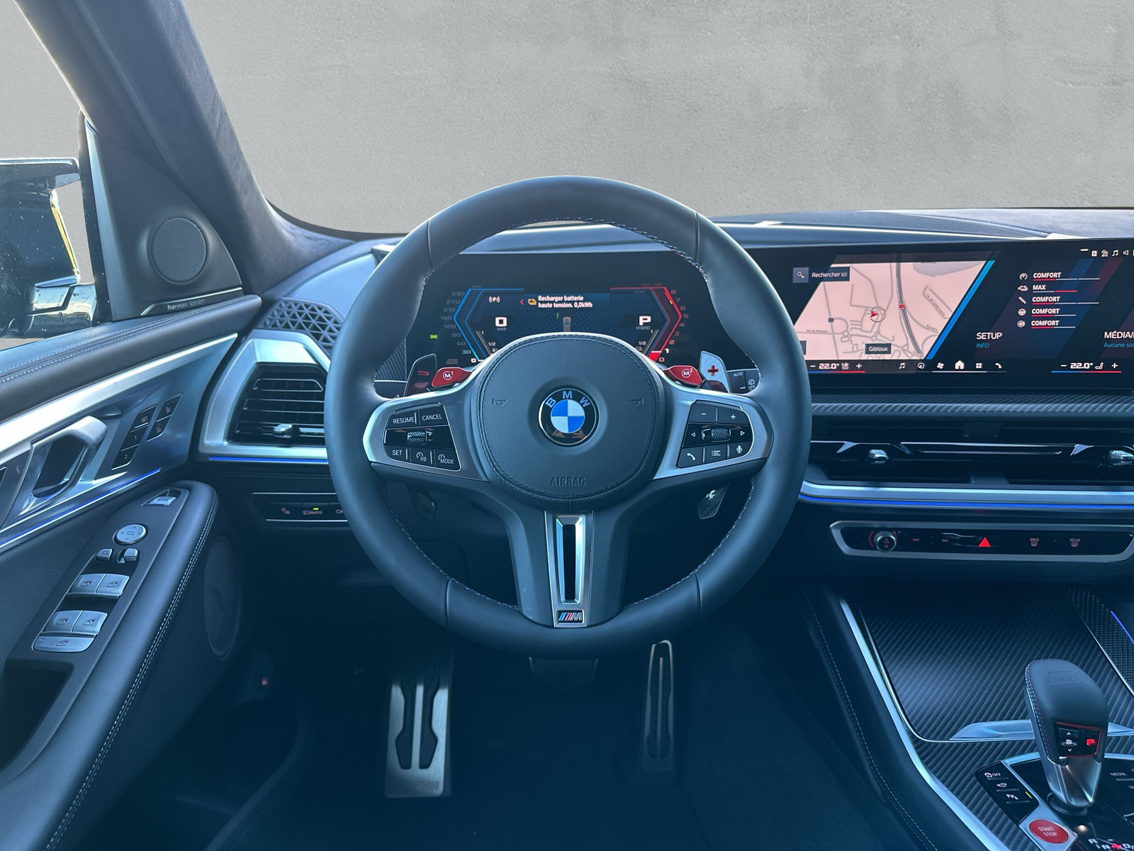 BMW XM xDrive 50e PHEV Steptronic-image-14