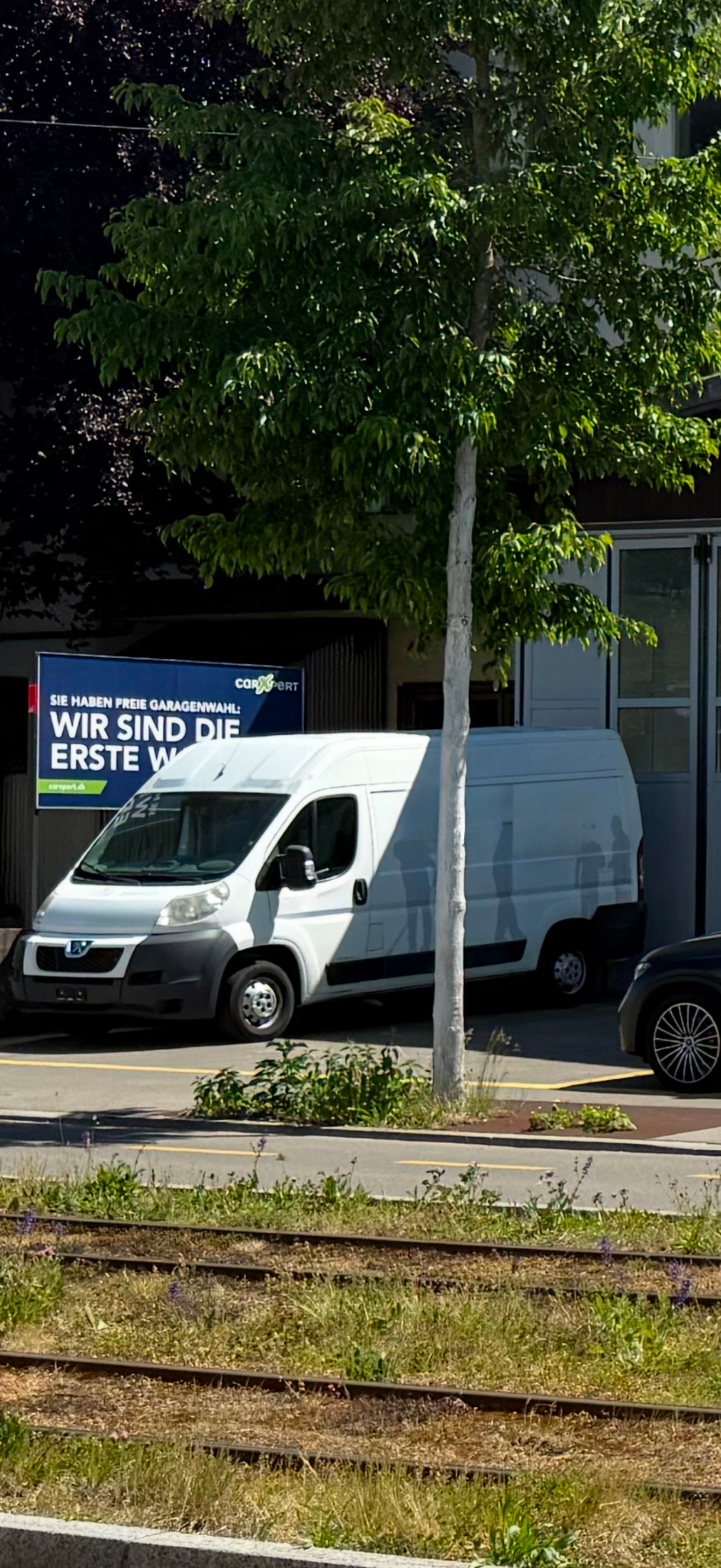 PEUGEOT Boxer 2.2 HDI 333 L2H2