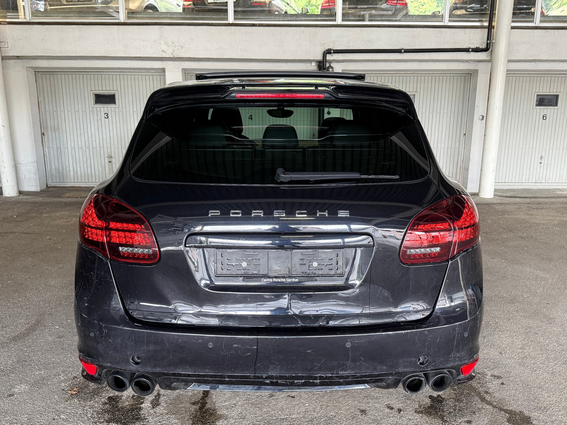PORSCHE Cayenne GTS-image-4