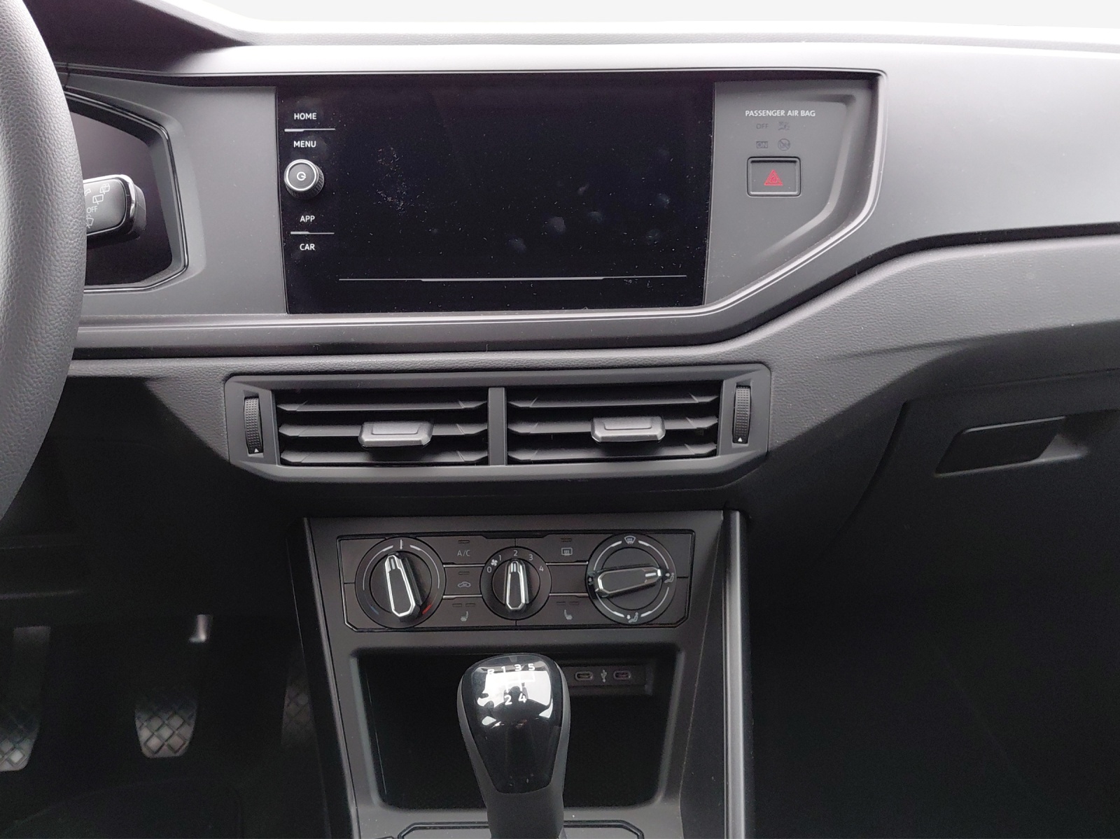 VW Polo 1.0 TSI Basis-image-10