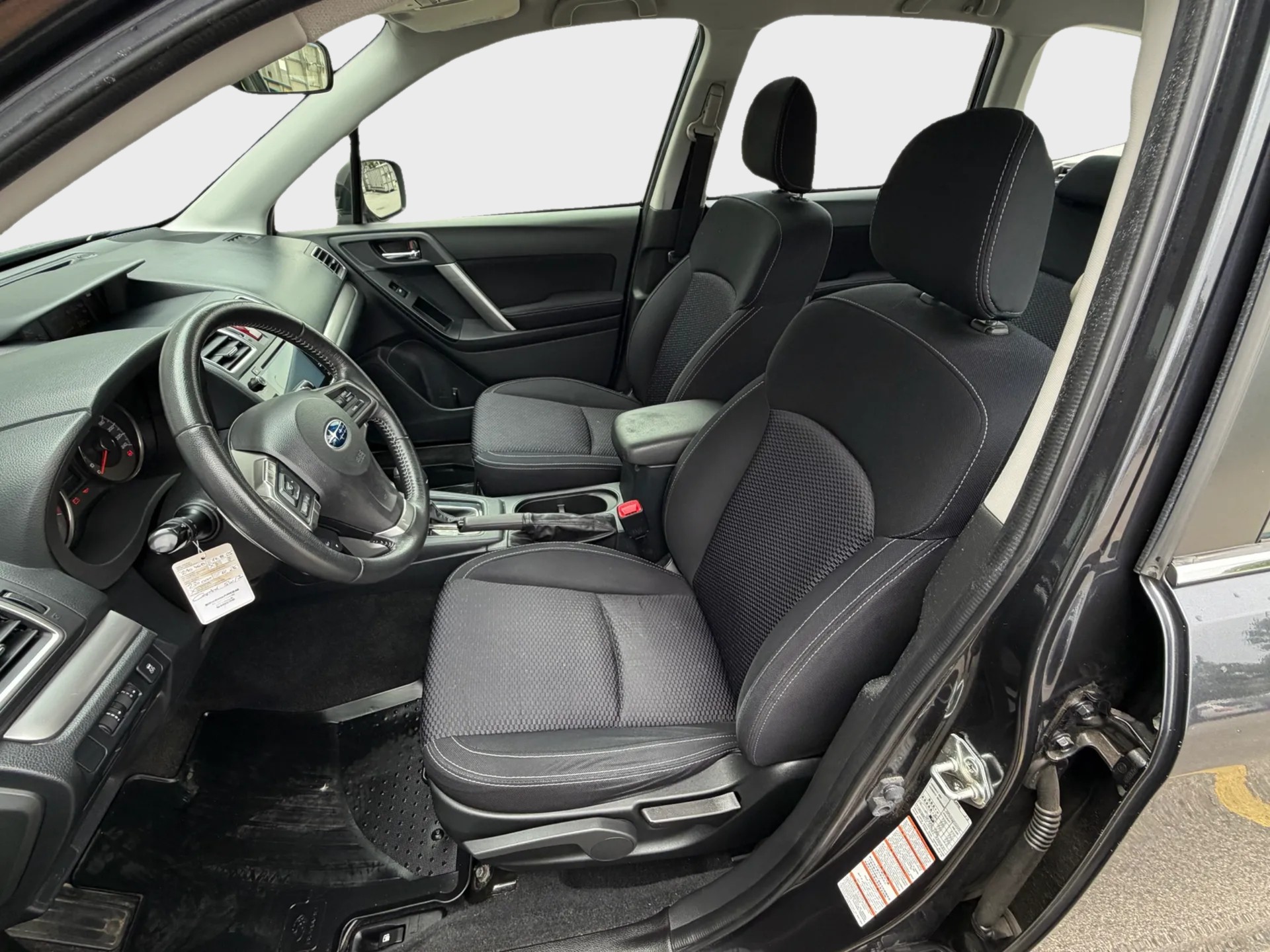 SUBARU Forester 2.0D Advantage Lineatronic-image-10