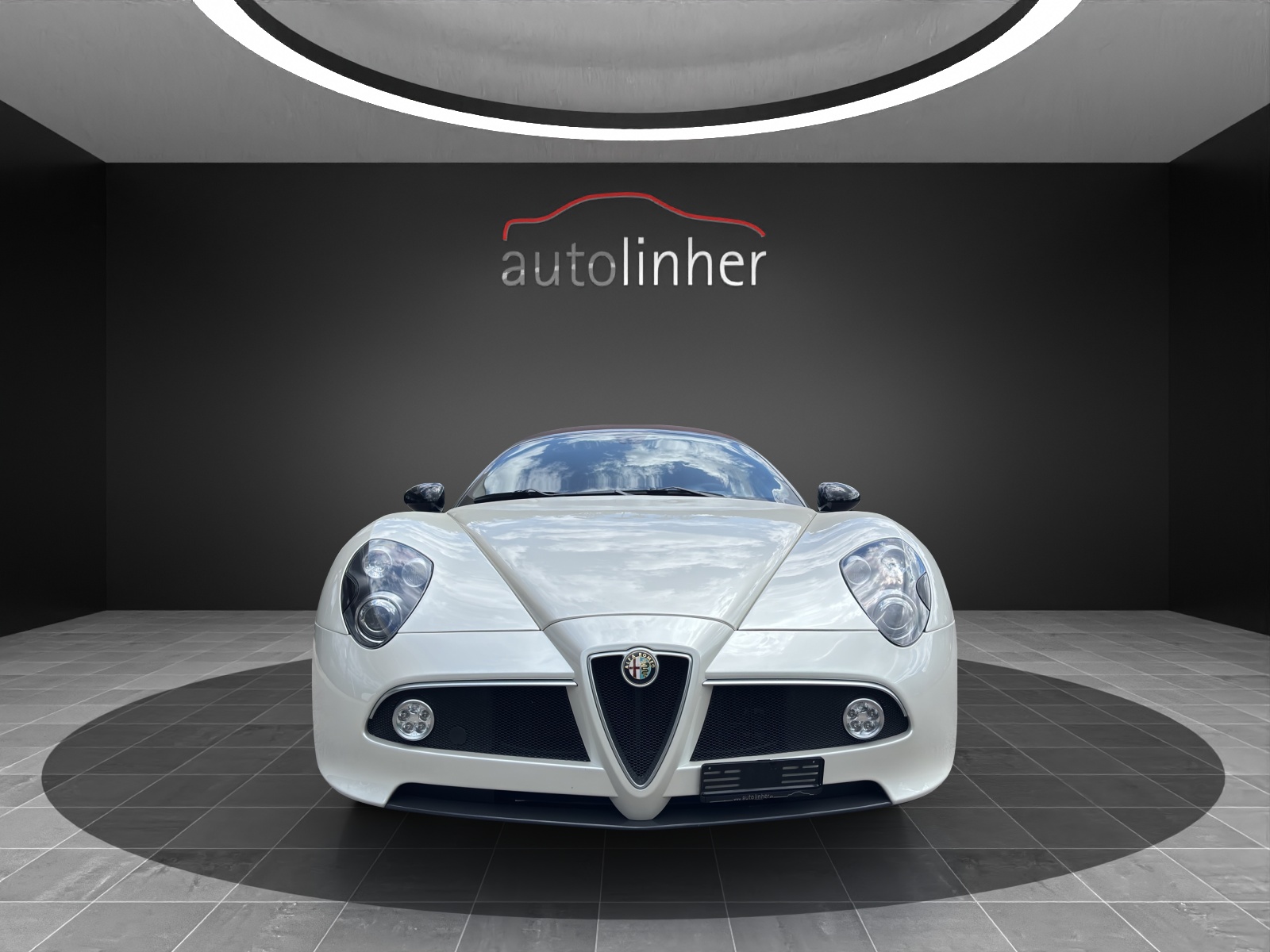 ALFA ROMEO 8C Spider-image-6