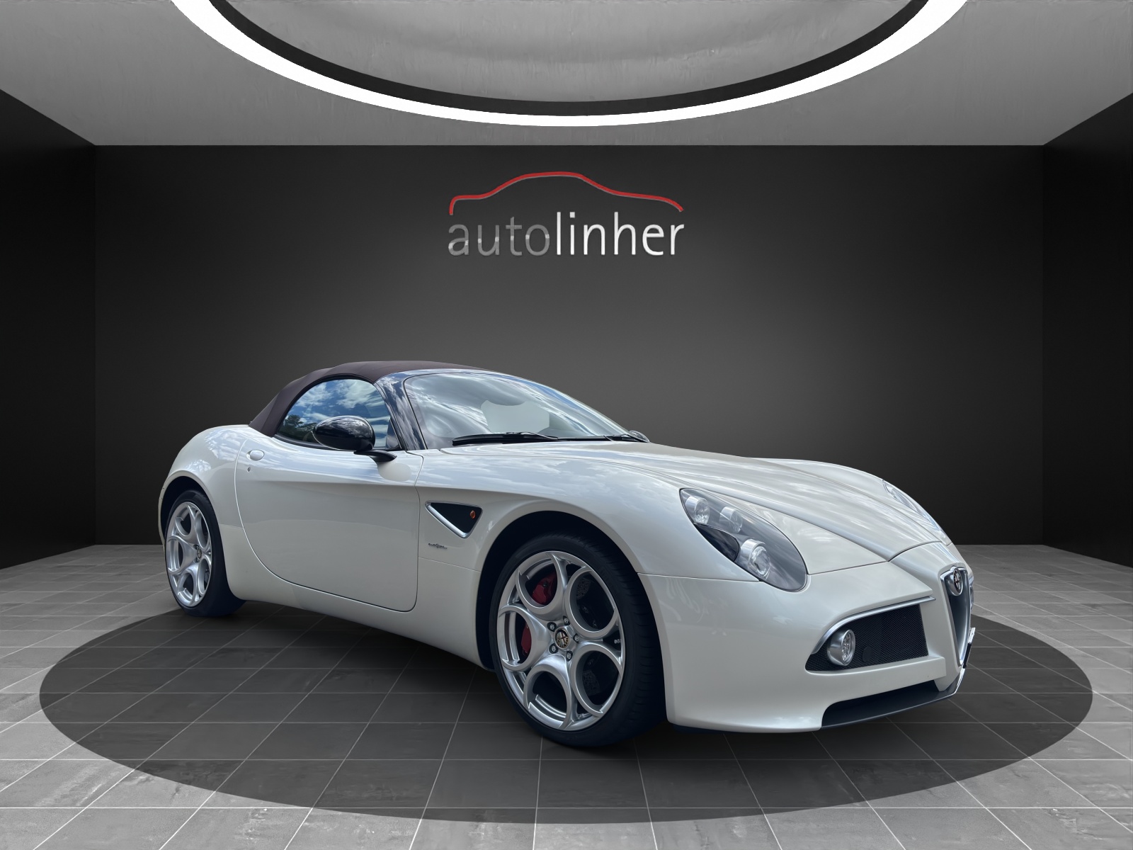 ALFA ROMEO 8C Spider-image-5