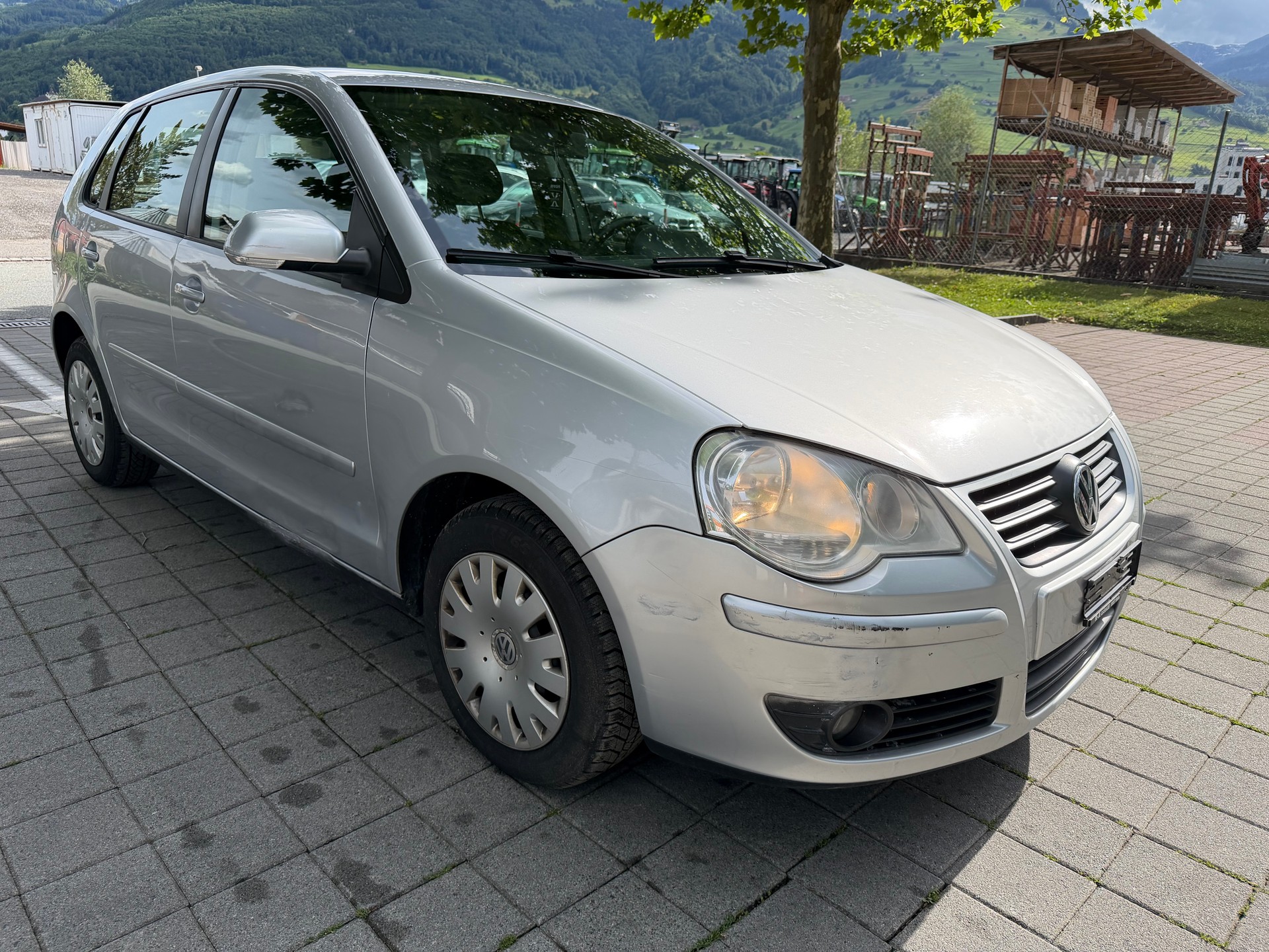 VW Polo 1.4 16V Sportline-image-2