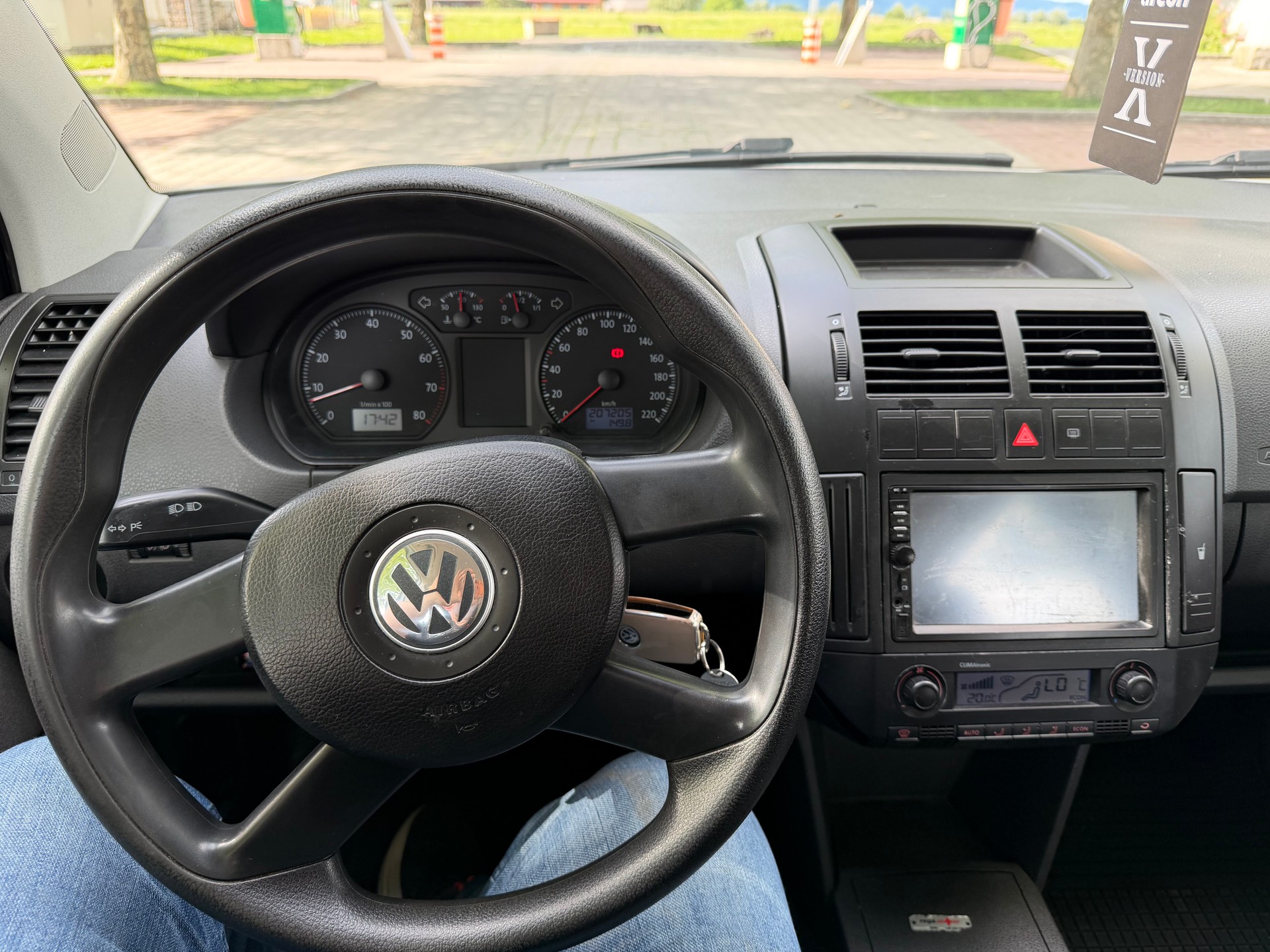 VW Polo 1.4 16V Sportline-image-8