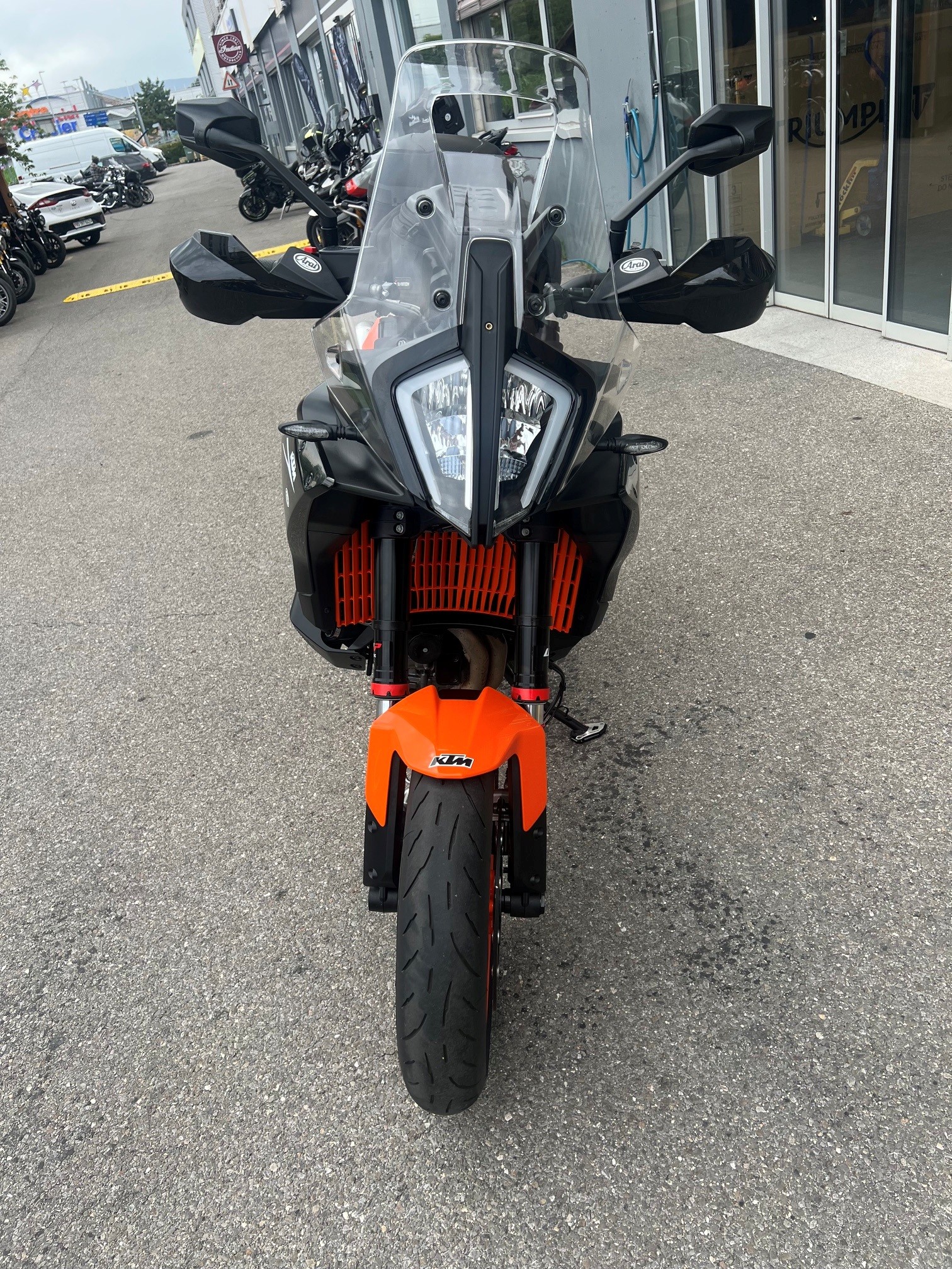 KTM 890 SMT-image-1