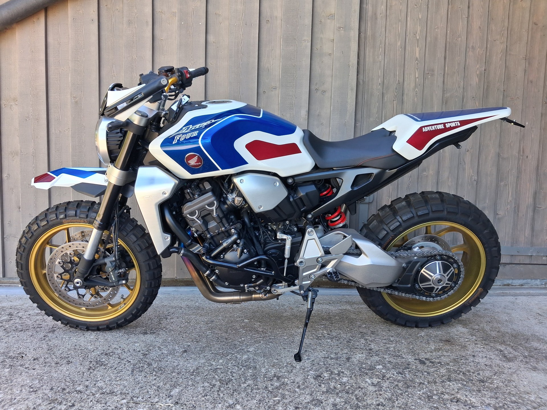 HONDA CB 1000 R Swiss Limited Edition ABS-image-2