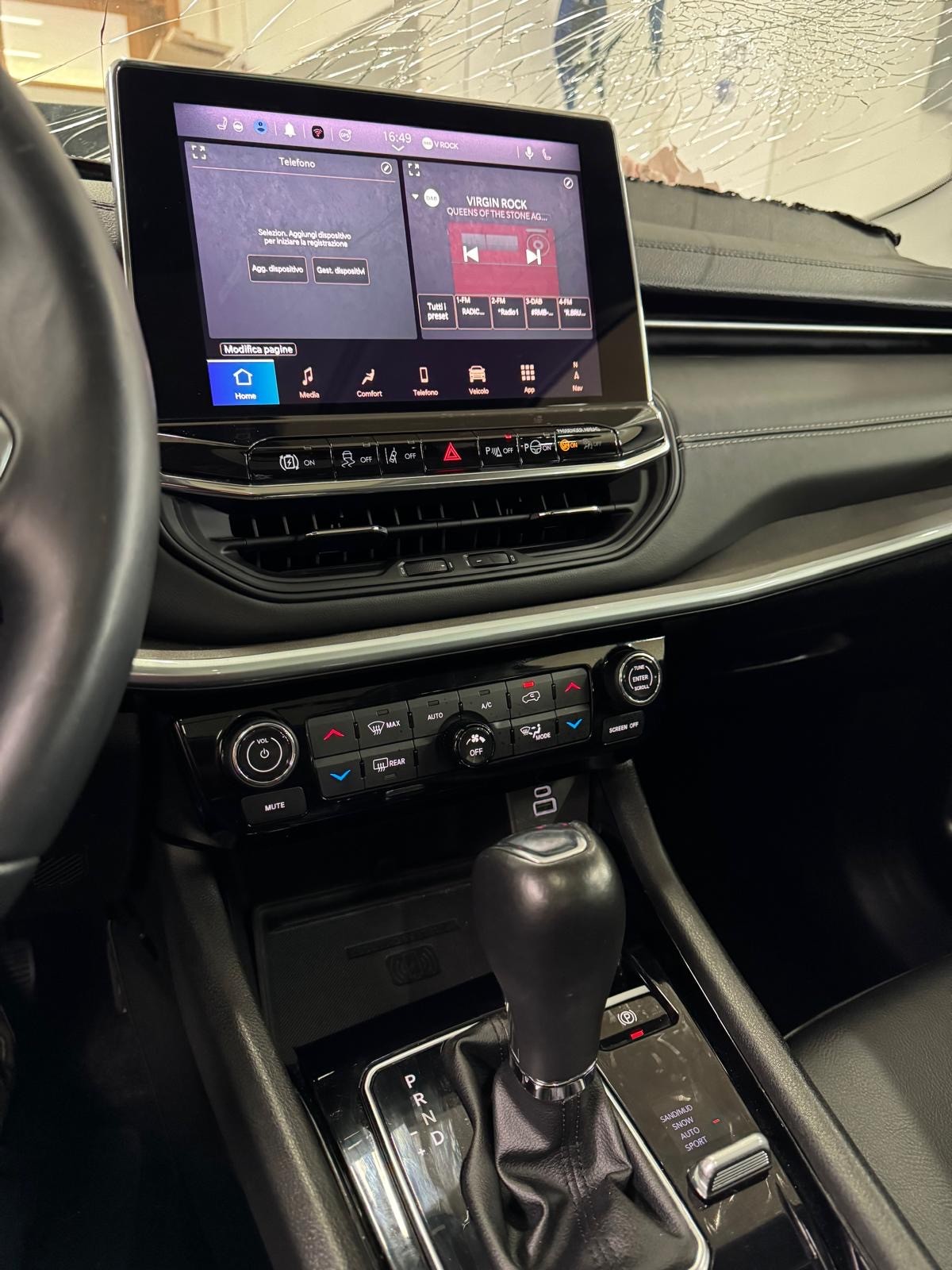 JEEP Compass 1.3 T PHEV Swiss Limited Plus AWD-image-11