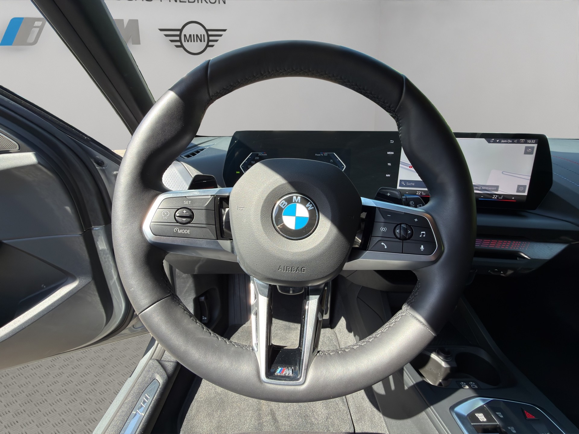 BMW 123 xDrive M Sport Steptronic-image-11