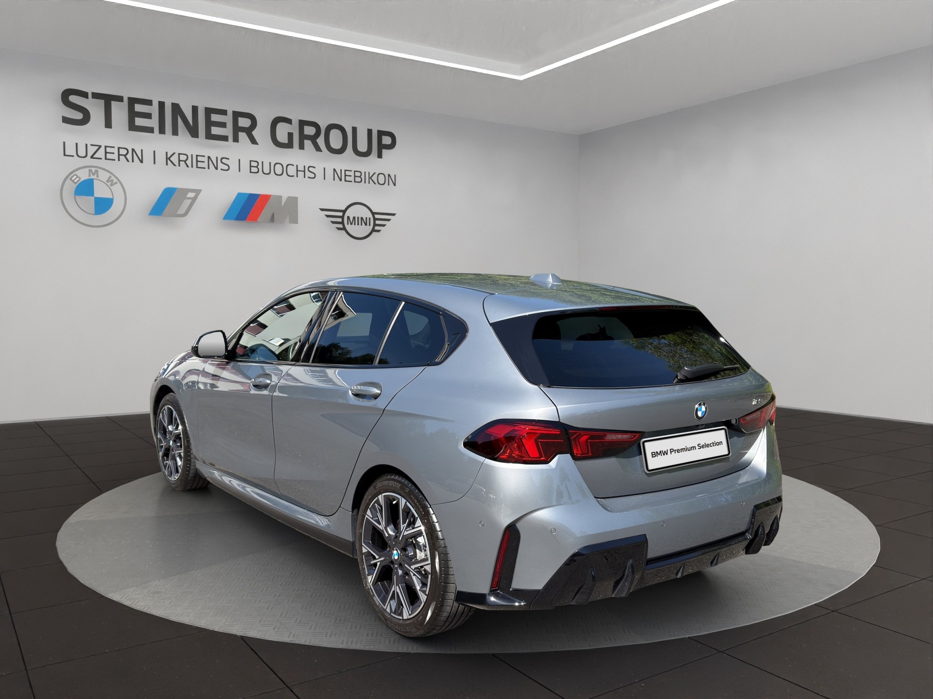 BMW 123 xDrive M Sport Steptronic-image-6