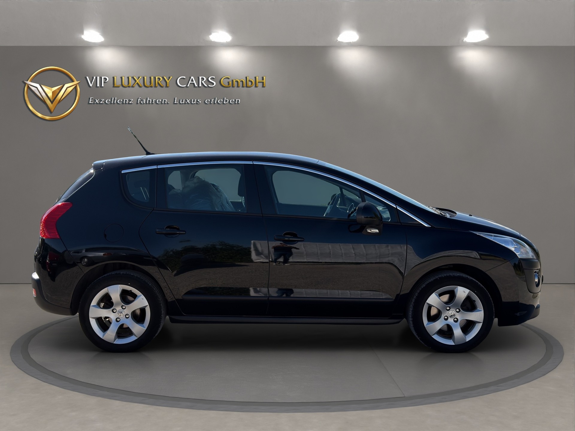 PEUGEOT 3008 1.6 16V T Platinum-image-4