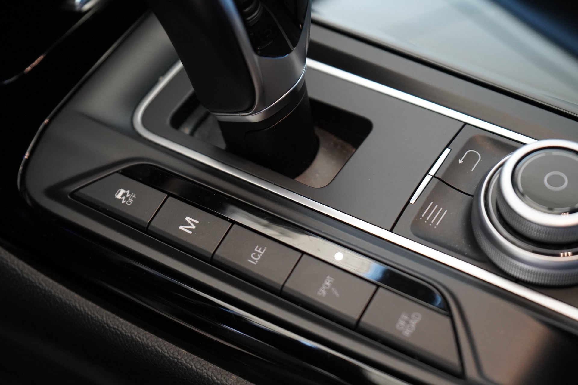 MASERATI Levante D 3.0 V6 GranSport Automatica-image-18