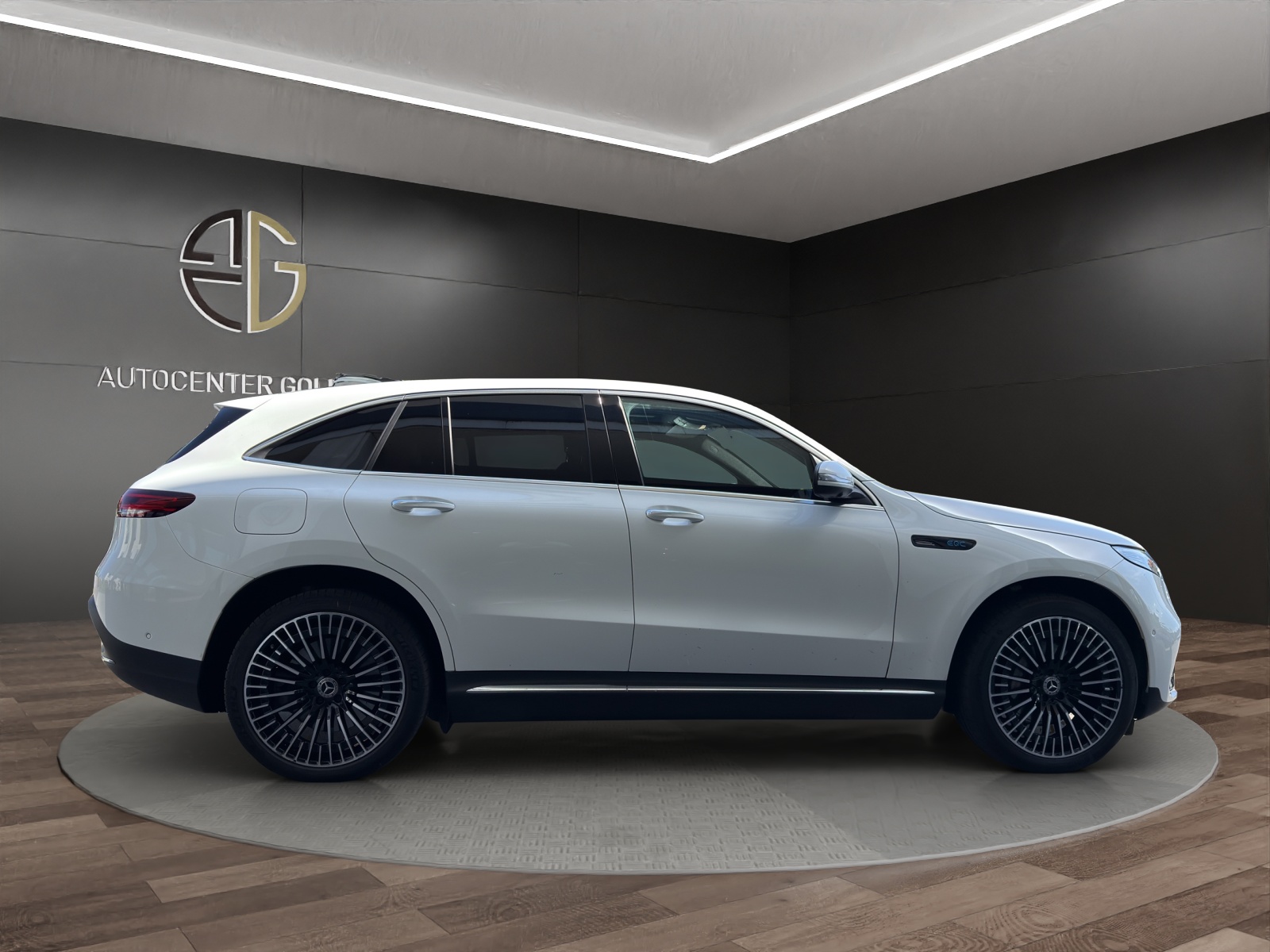 MERCEDES-BENZ EQC 400 4Matic AMG Line EQ Star-image-4