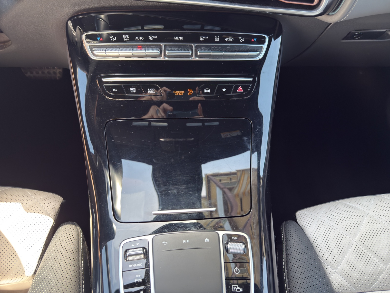 MERCEDES-BENZ EQC 400 4Matic AMG Line EQ Star-image-14