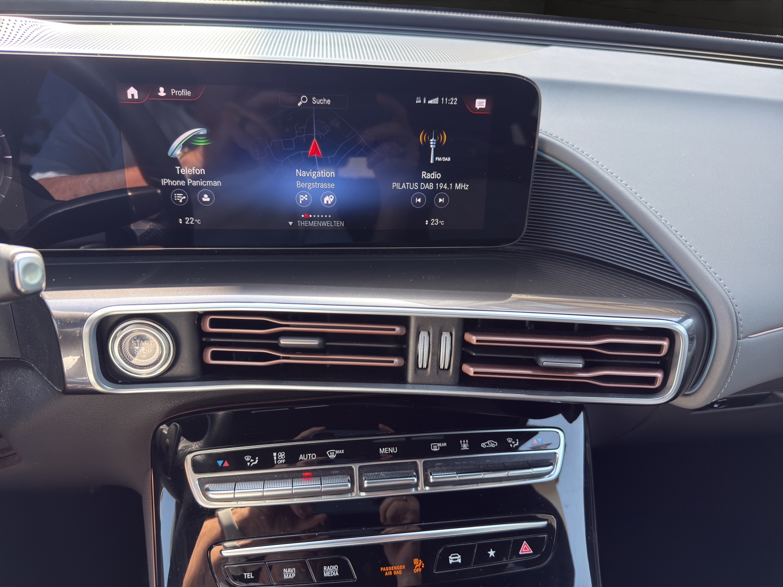 MERCEDES-BENZ EQC 400 4Matic AMG Line EQ Star-image-13