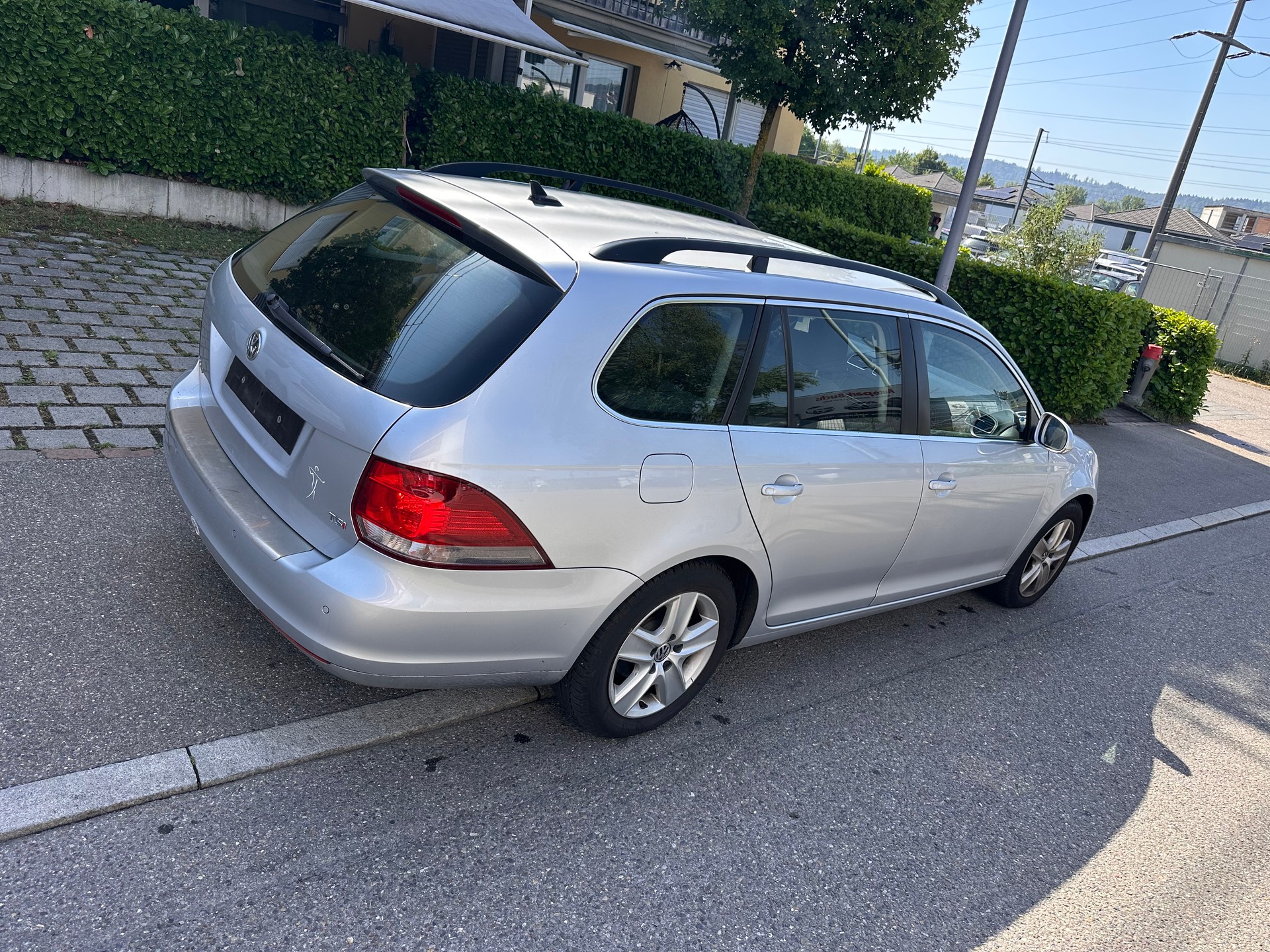 VW Golf Variant 1.4 TSI Comfortline DSG-image-9
