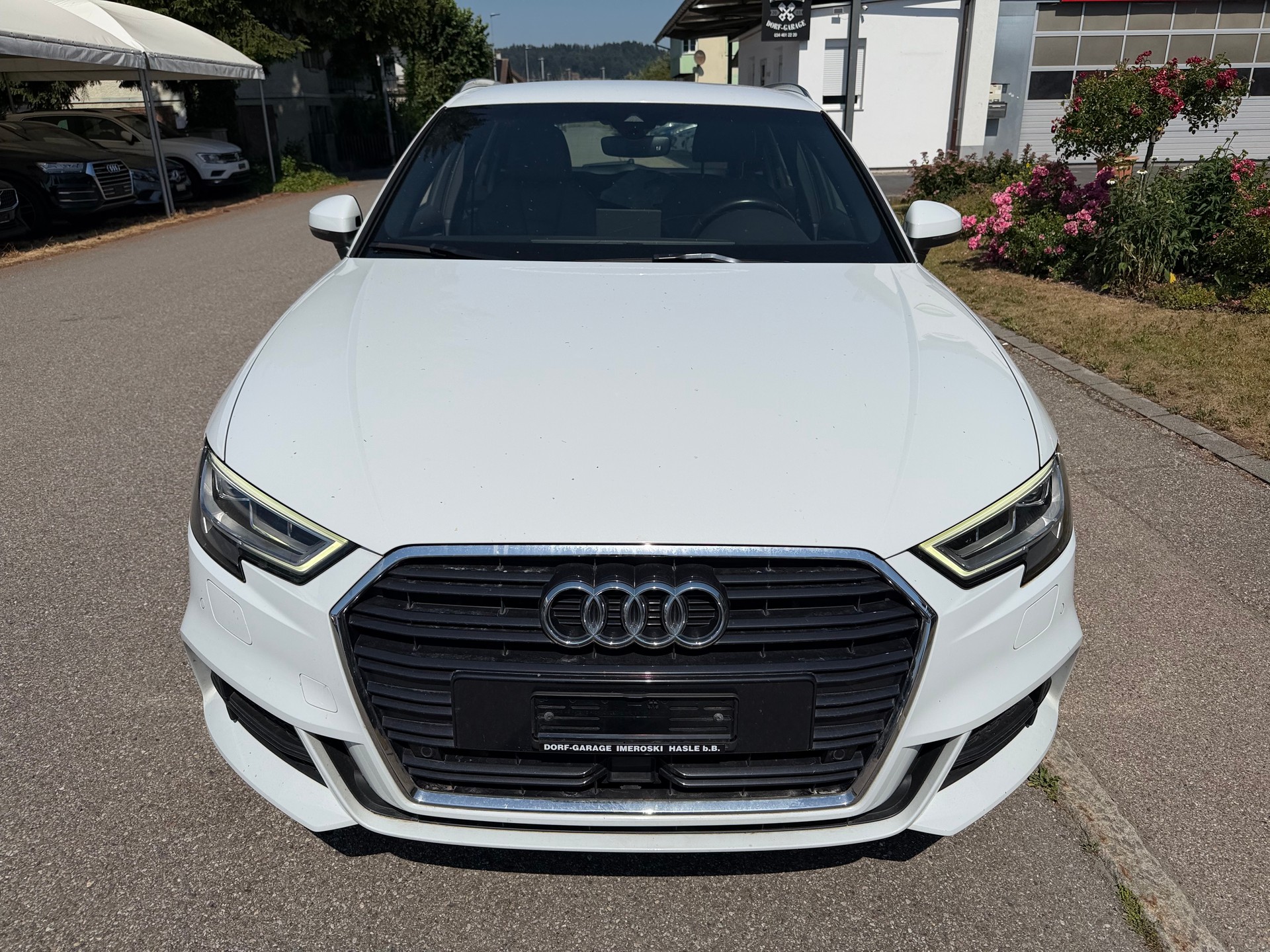 AUDI A3 Sportback 2.0 TFSI Design S-tronic-image-1