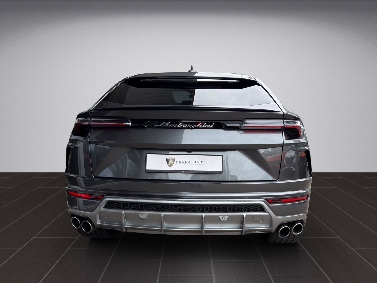 LAMBORGHINI Urus MY20-image-3