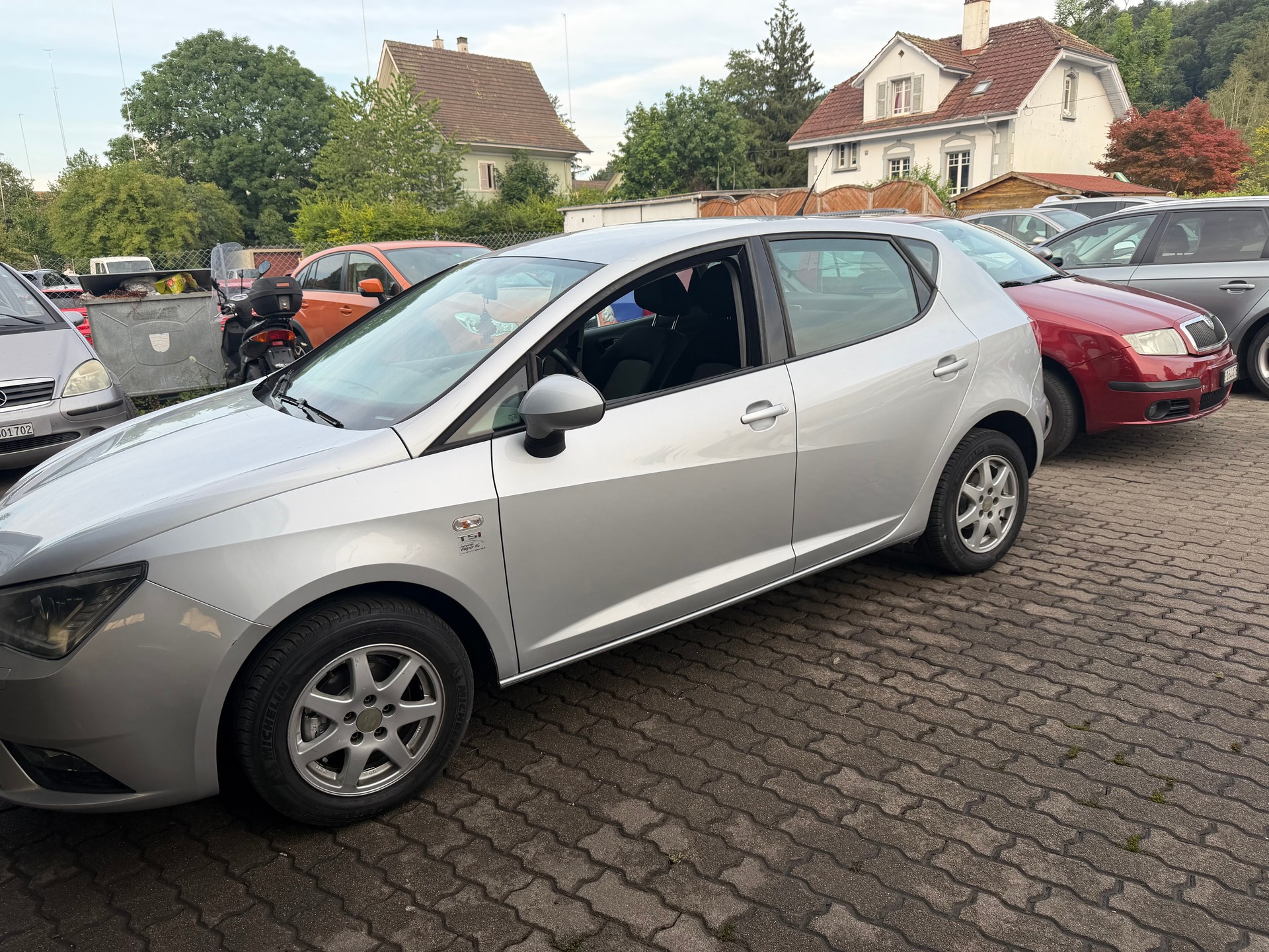SEAT Ibiza 1.2 TSI FR DSG-image-3