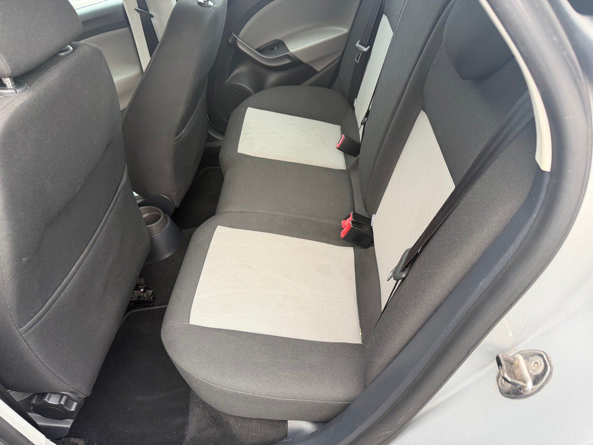 SEAT Ibiza 1.2 TSI FR DSG-image-6