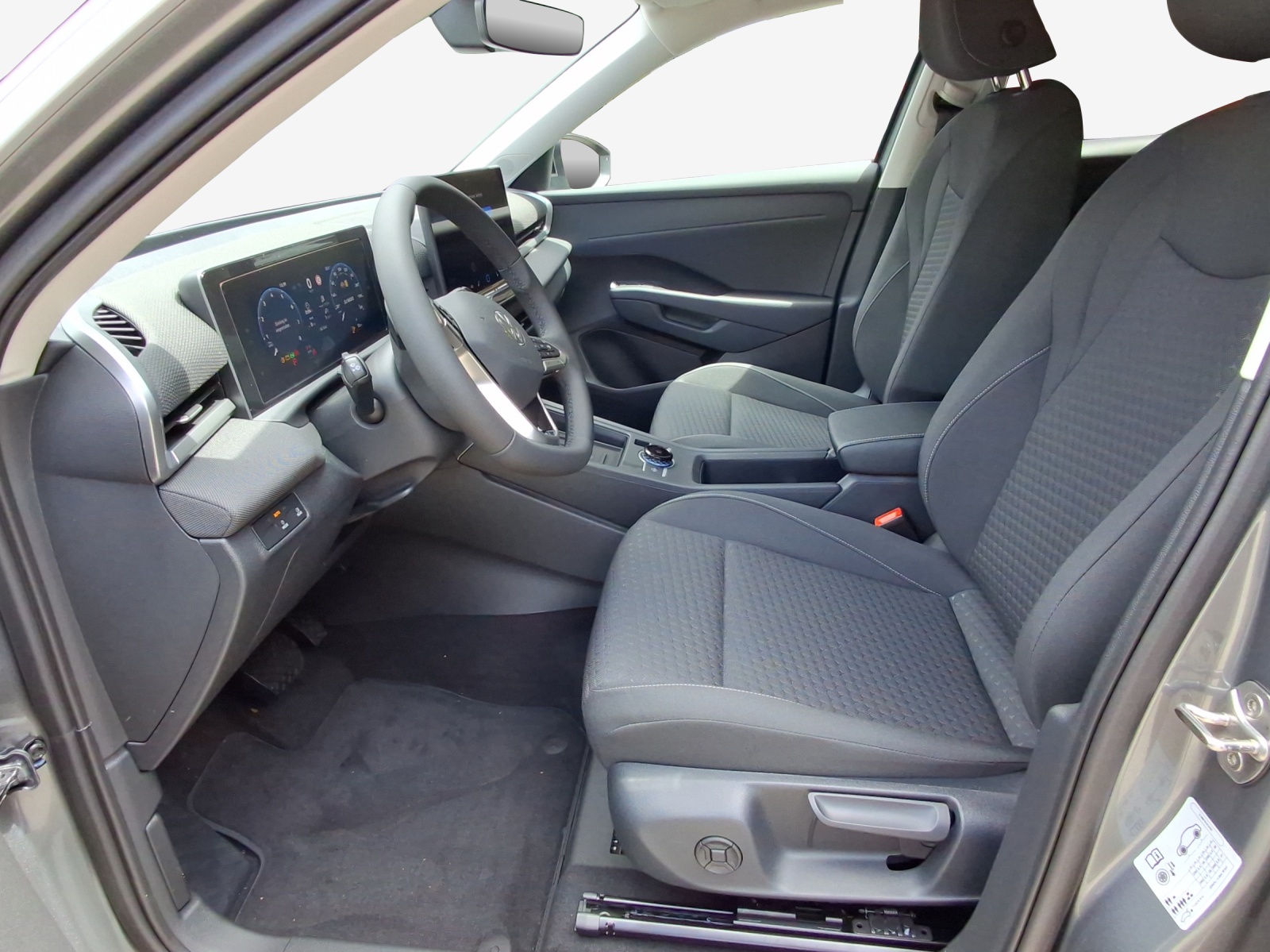 VW T-Roc 1.5 eTSI mHEV Life DSG-image-7