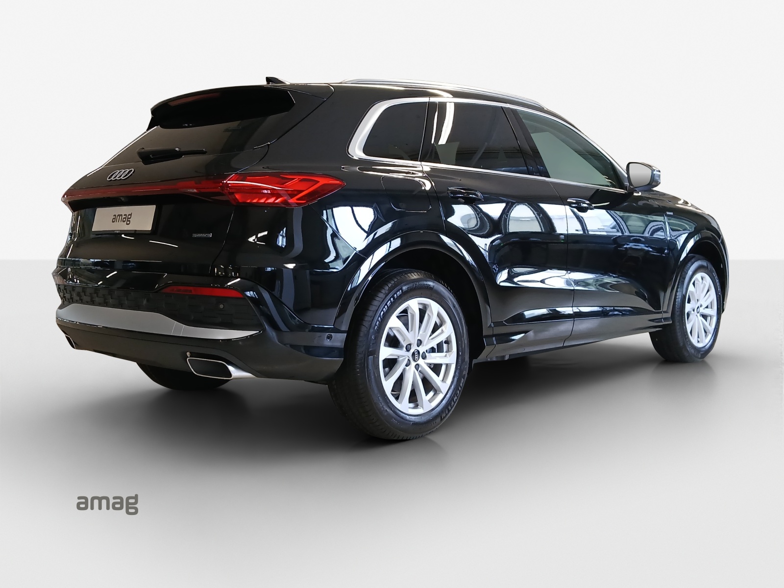AUDI Q5 e-hybrid quattro 220 kW S-tronic-image-4