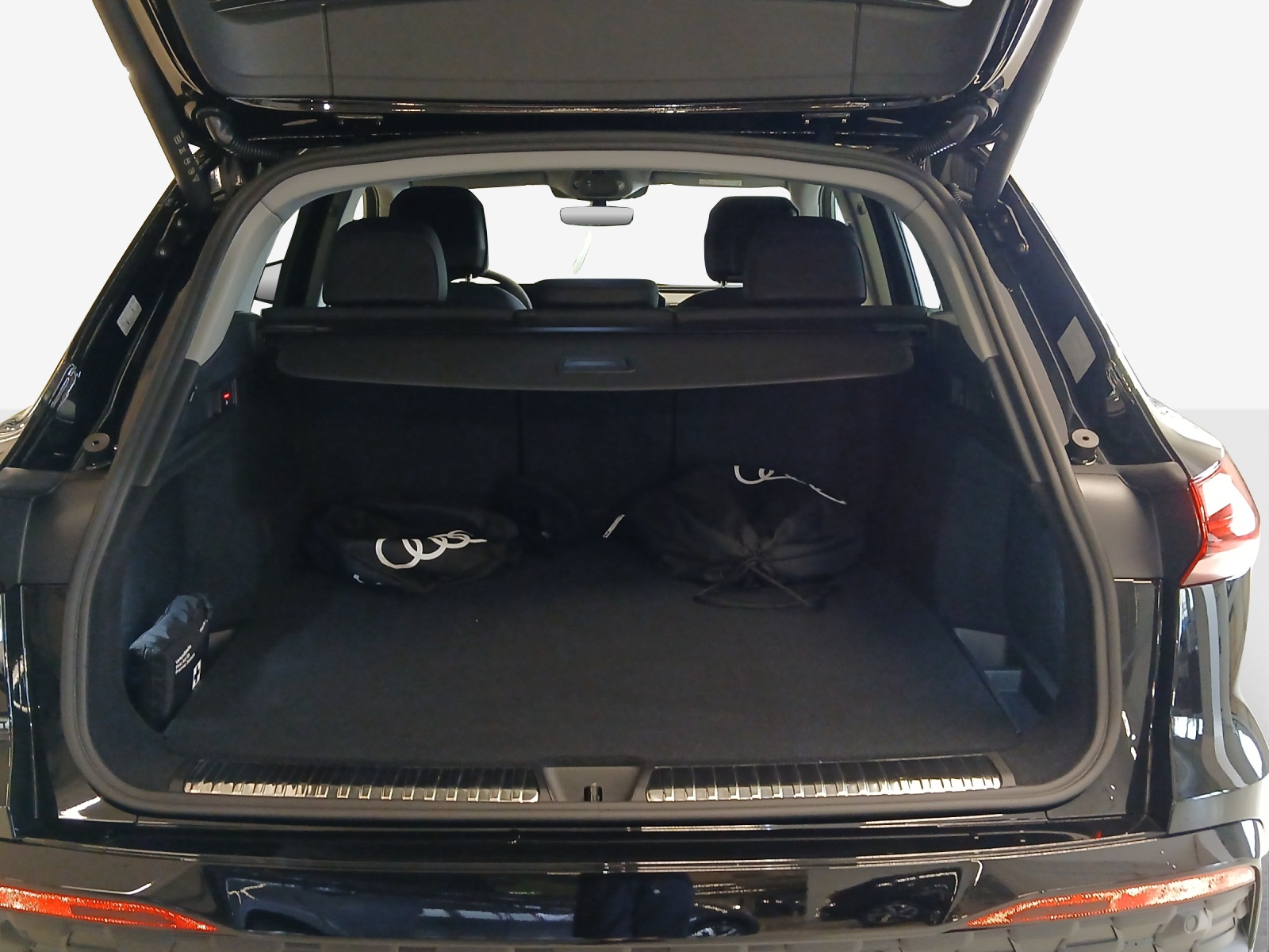 AUDI Q5 e-hybrid quattro 220 kW S-tronic-image-12