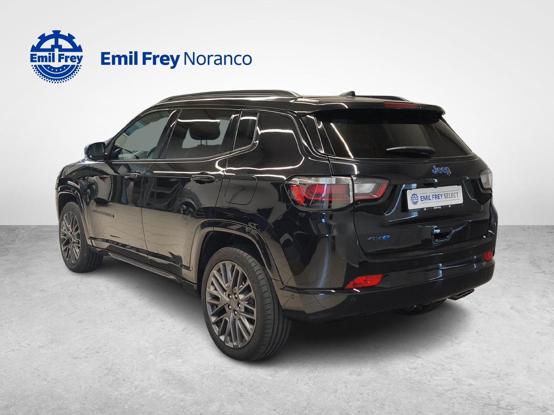 JEEP Compass 1.3 80th Anniversary 4xe - Gancio traino amovibile e ruote invernali inclusi-image-2