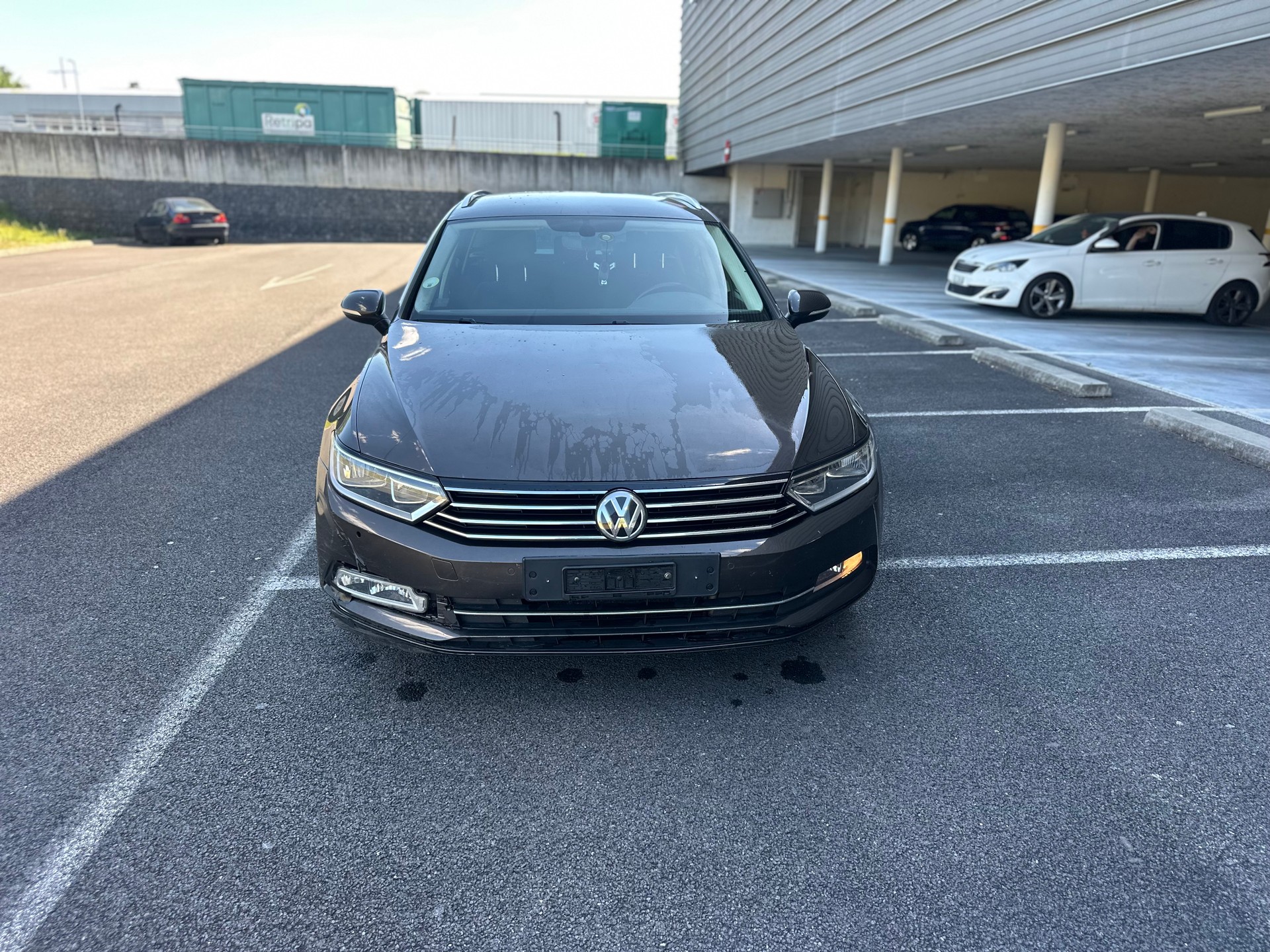 VW Passat Variant 1.6 TDI BMT Comfortline DSG-image-1