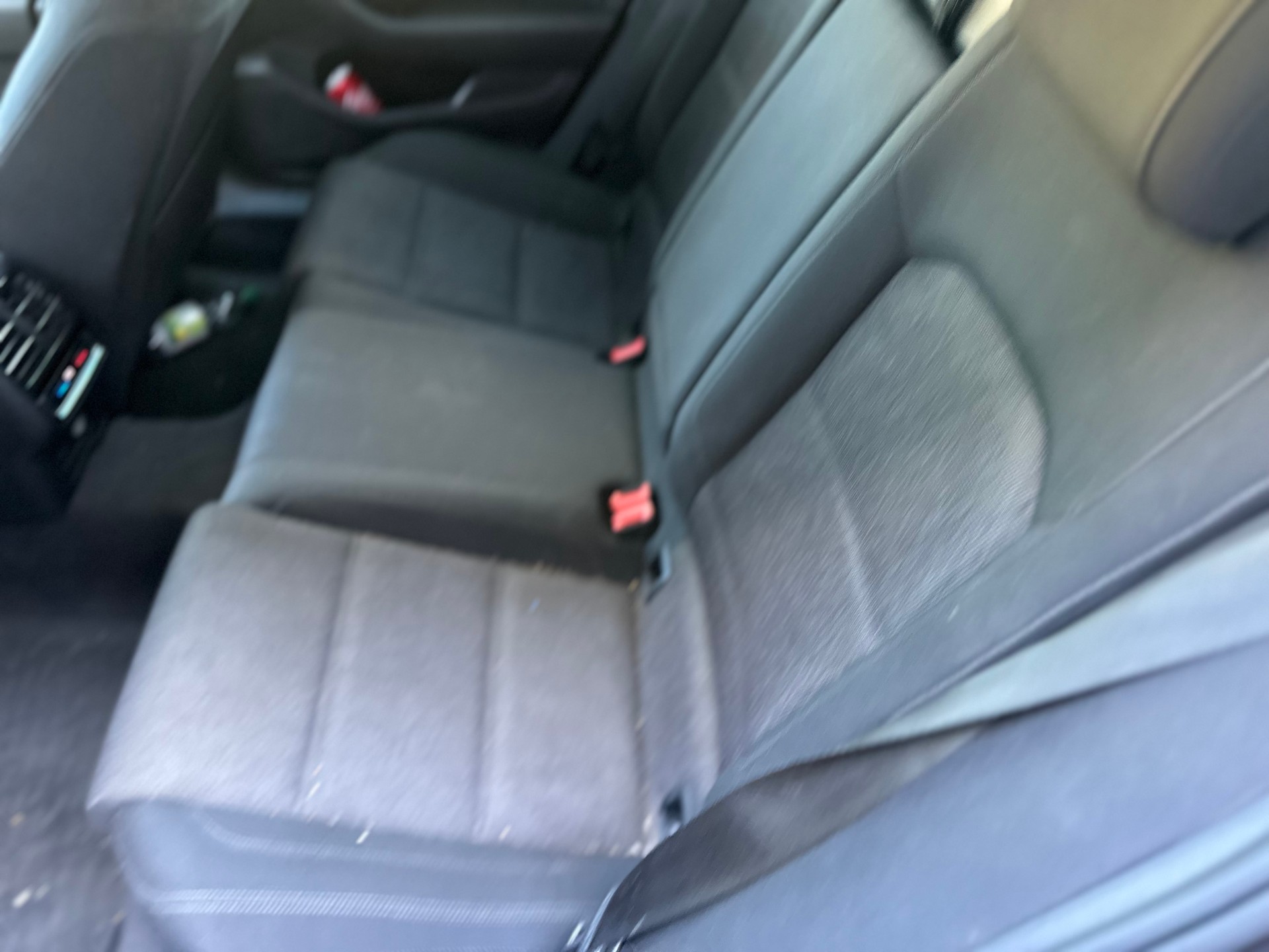 VW Passat Variant 1.6 TDI BMT Comfortline DSG-image-6