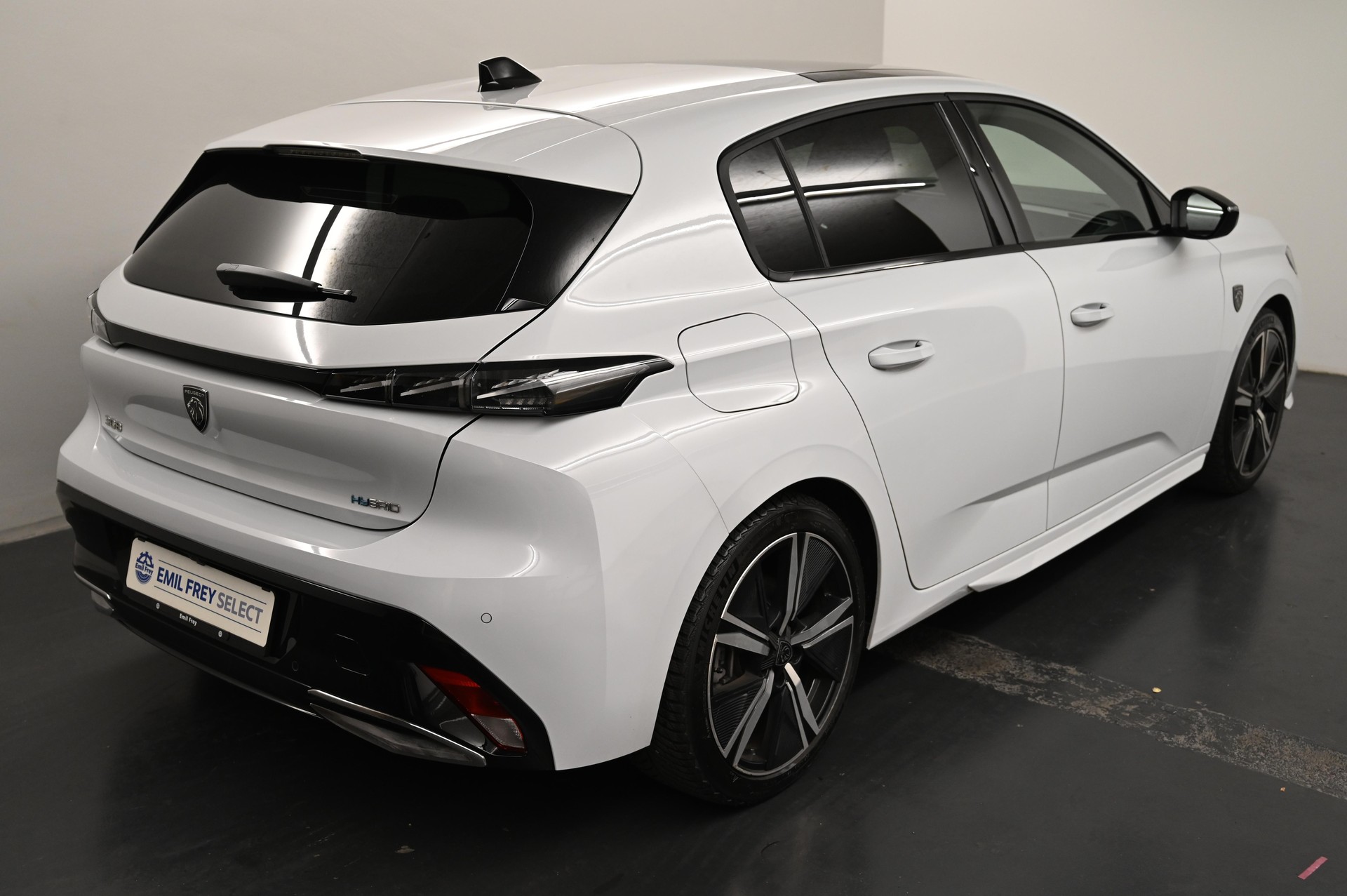 PEUGEOT 308 1.6 PHEV 225 GT-image-17